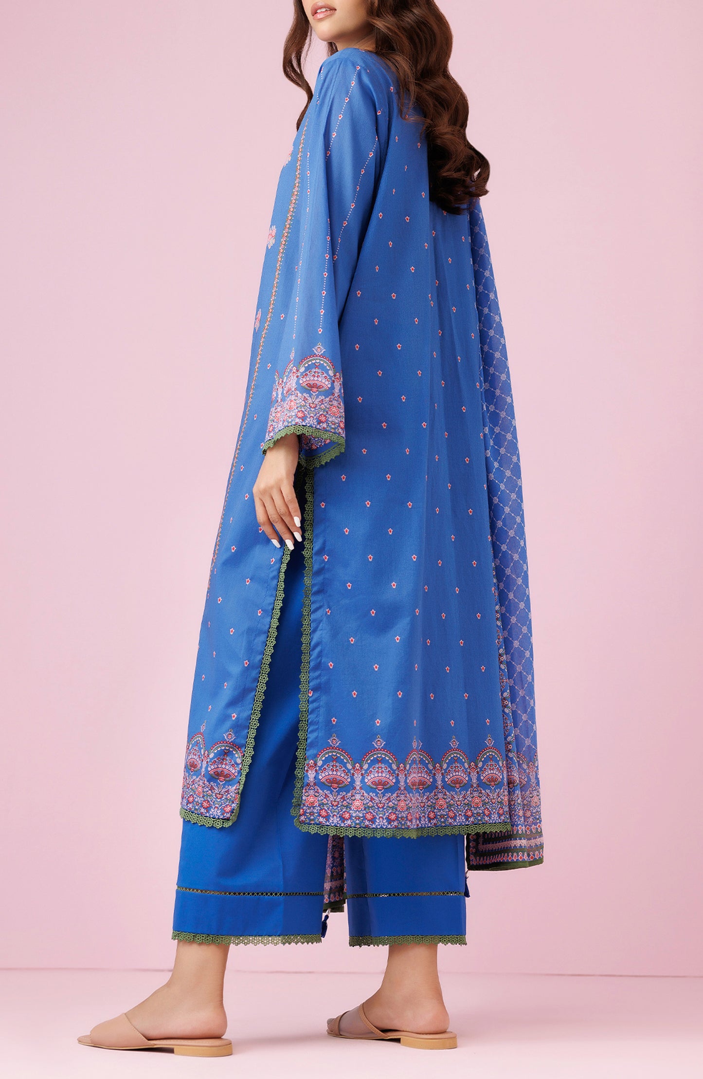 Unstitched 3 Piece Embroidered Lawn Shirt , Cambric Pant and Kitonic Chiffon Dupatta (OTL-24-407/U BLUE)