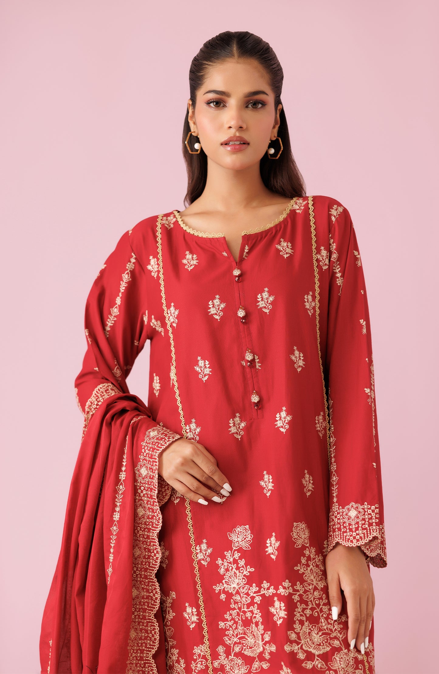 Unstitched 3 Piece Embroidered Lawn Shirt , Cambric Pant and Lawn Dupatta (WRFC24S-3009/U RED)