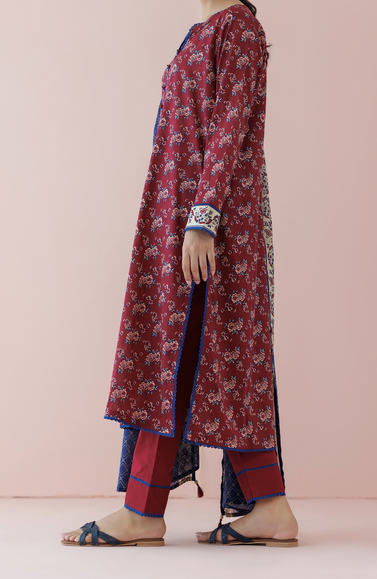 OTL-24-237/U MAROON LAWN Women UNSTITCHED SHIRT DUPATTA PANTS