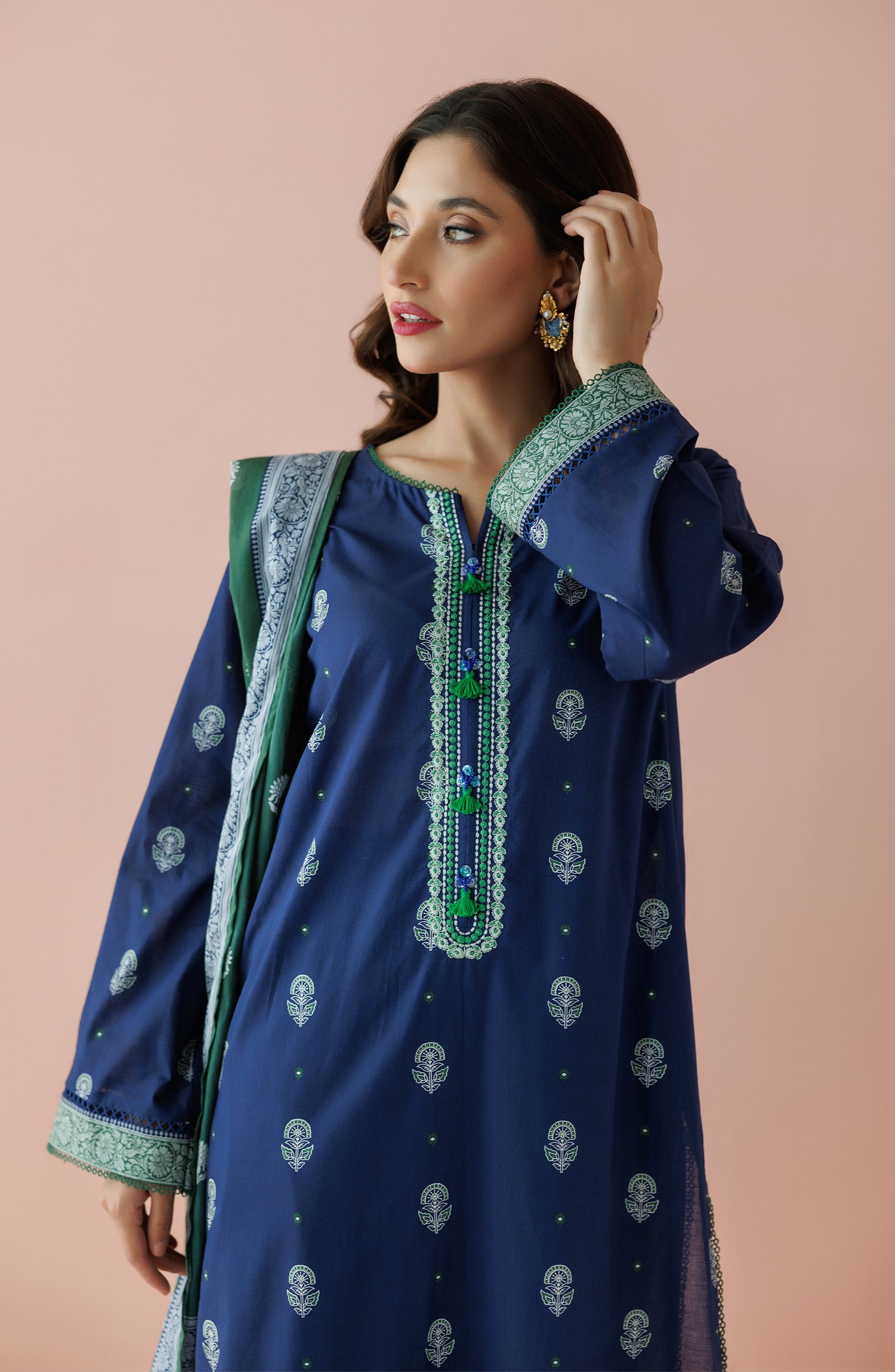 Unstitched 3 Piece Embroidered Lawn Shirt , Cambric Pant and Lawn Dupatta (OTL-24-027/U BLUE)