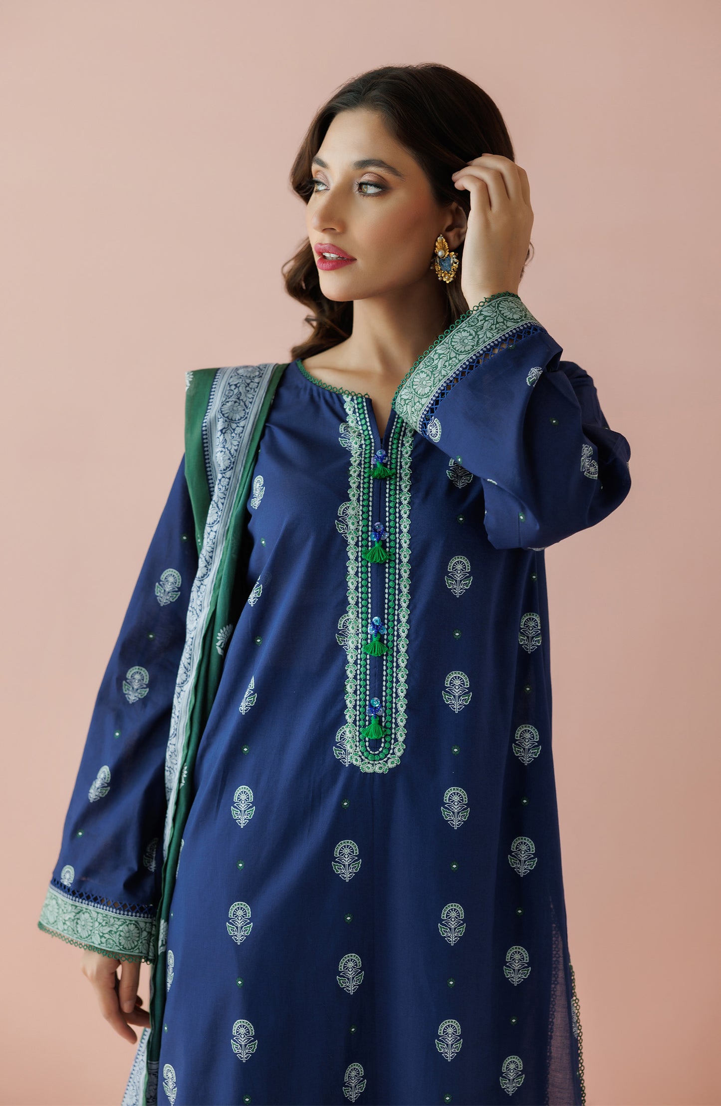 Unstitched 3 Piece Embroidered Lawn Shirt , Cambric Pant and Lawn Dupatta (OTL-24-027/U BLUE)