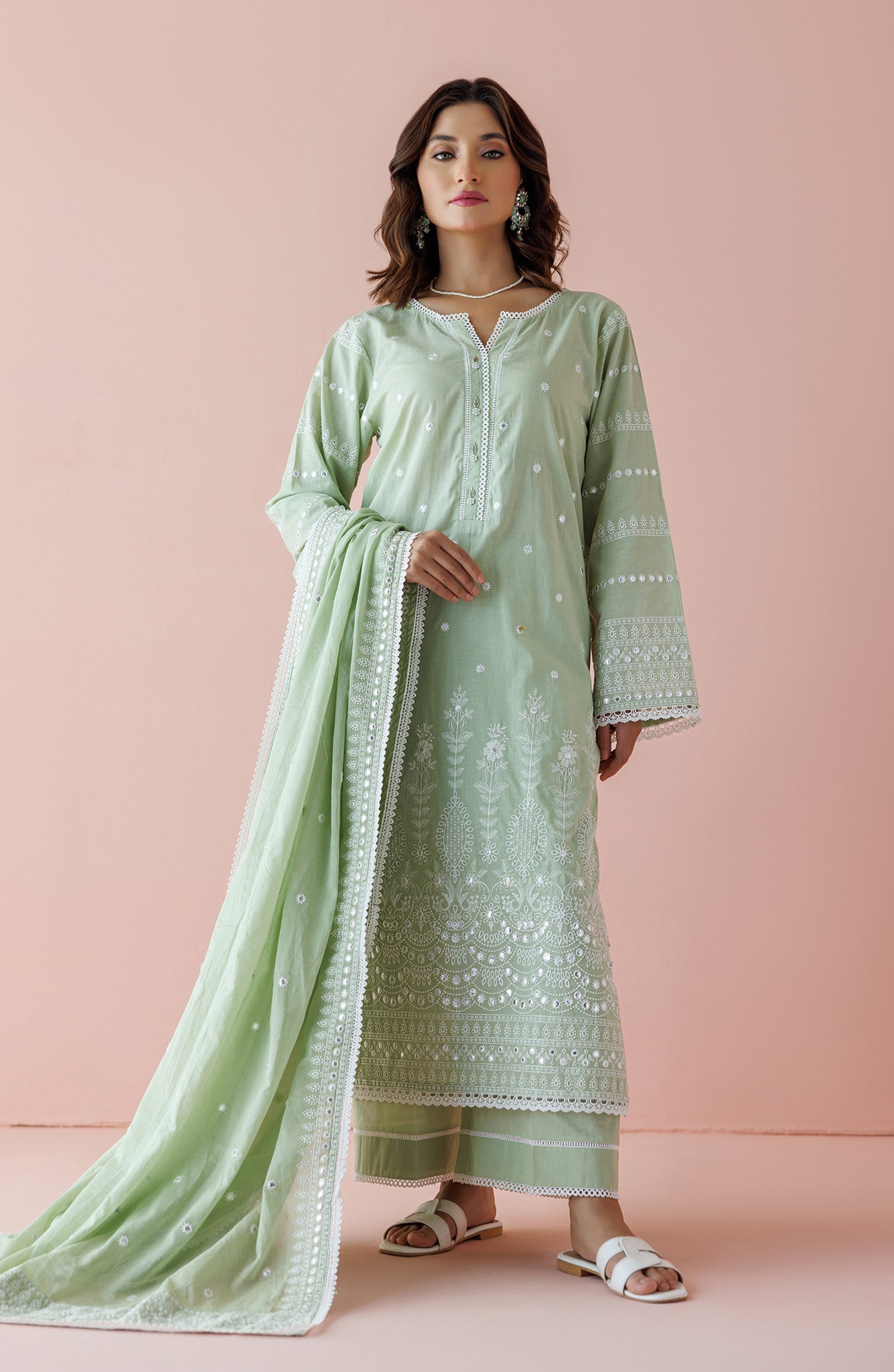 Unstitched 3 Piece Embroidered Lawn Shirt , Cambric Pant and Lawn Dupatta (WRFC24S-3007/U MINT GREEN)