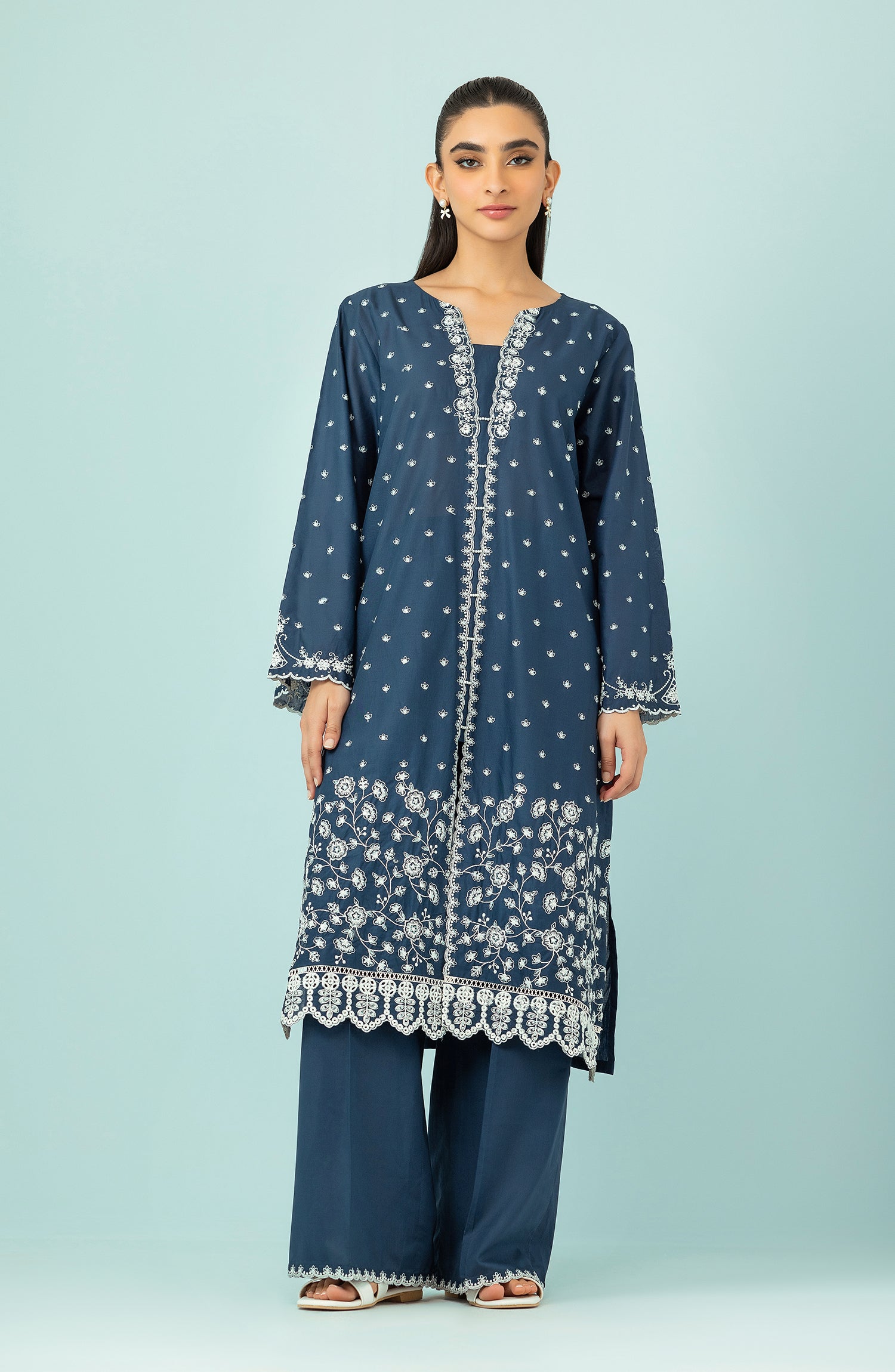 Stitched 2 Piece Embroidered Cambric Shirt and Cambric Pant  (WRHC24S-2025/S BLUE)