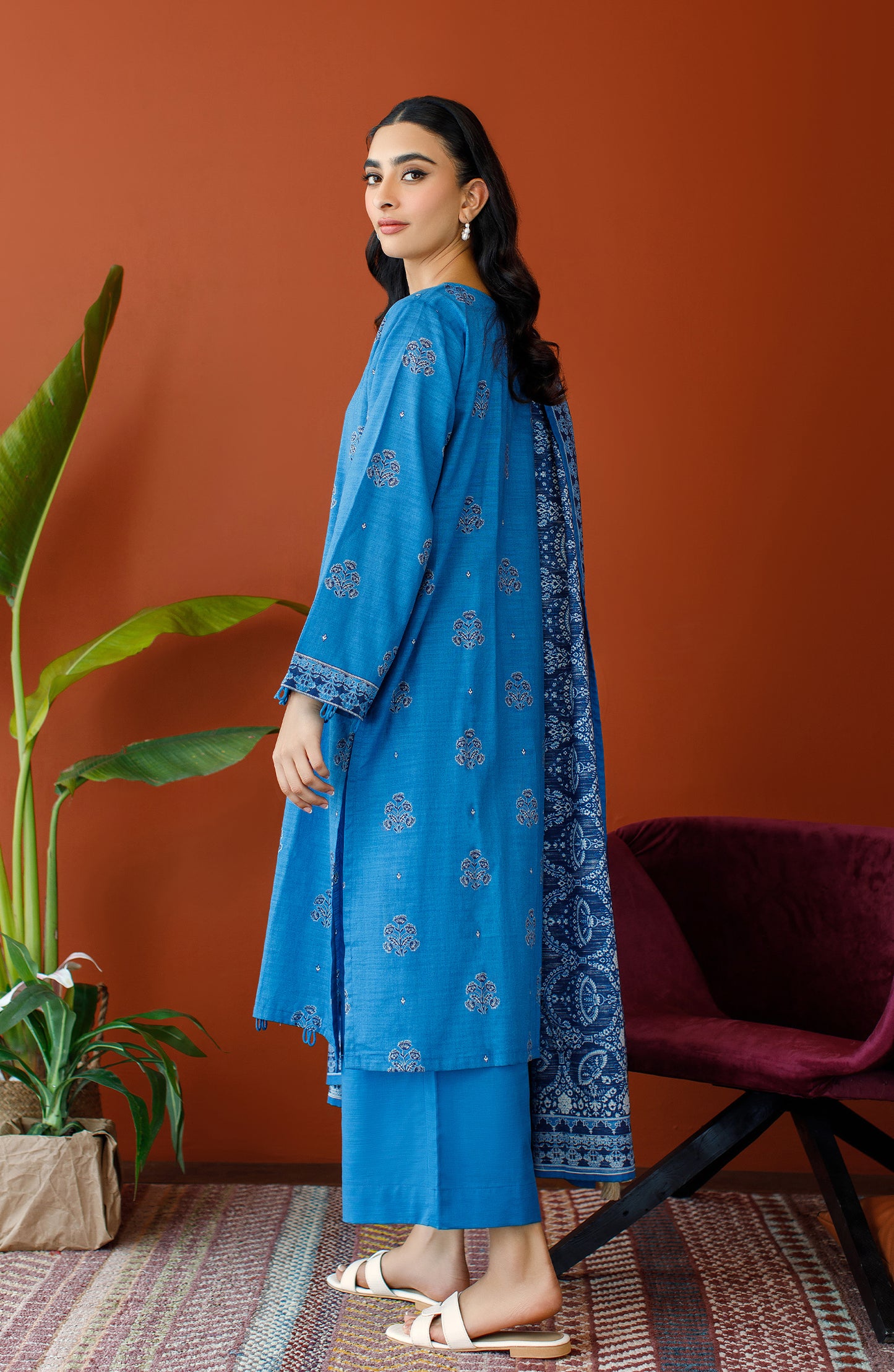 OTL-23-232/U BLUE KHADDAR Women UNSTITCHED SHIRT DUPATTA PANTS