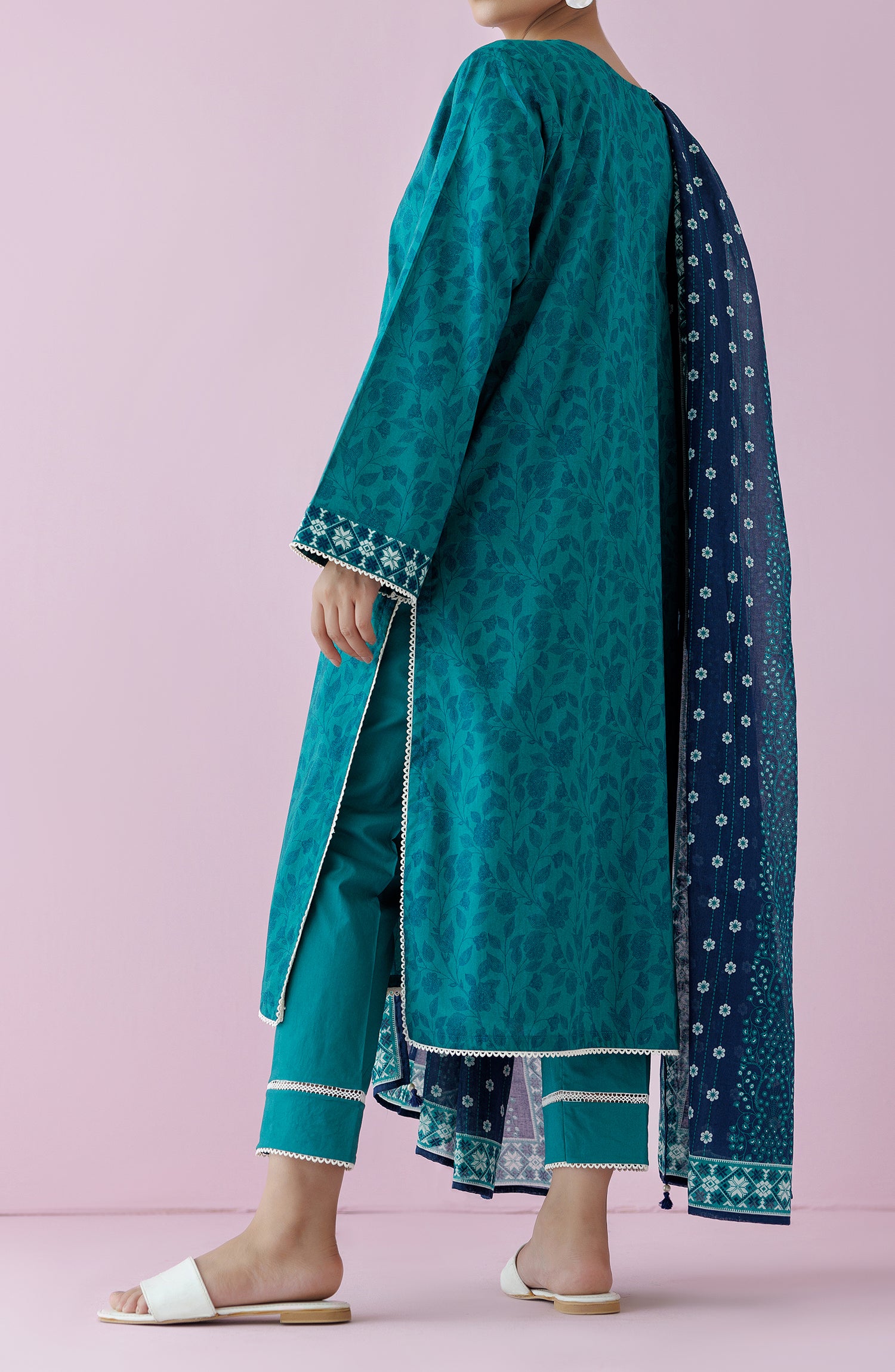 Unstitched 3 Piece Printed Lawn Shirt , Cambric Pant and Lawn Dupatta (OTL-24-314/U TEAL)