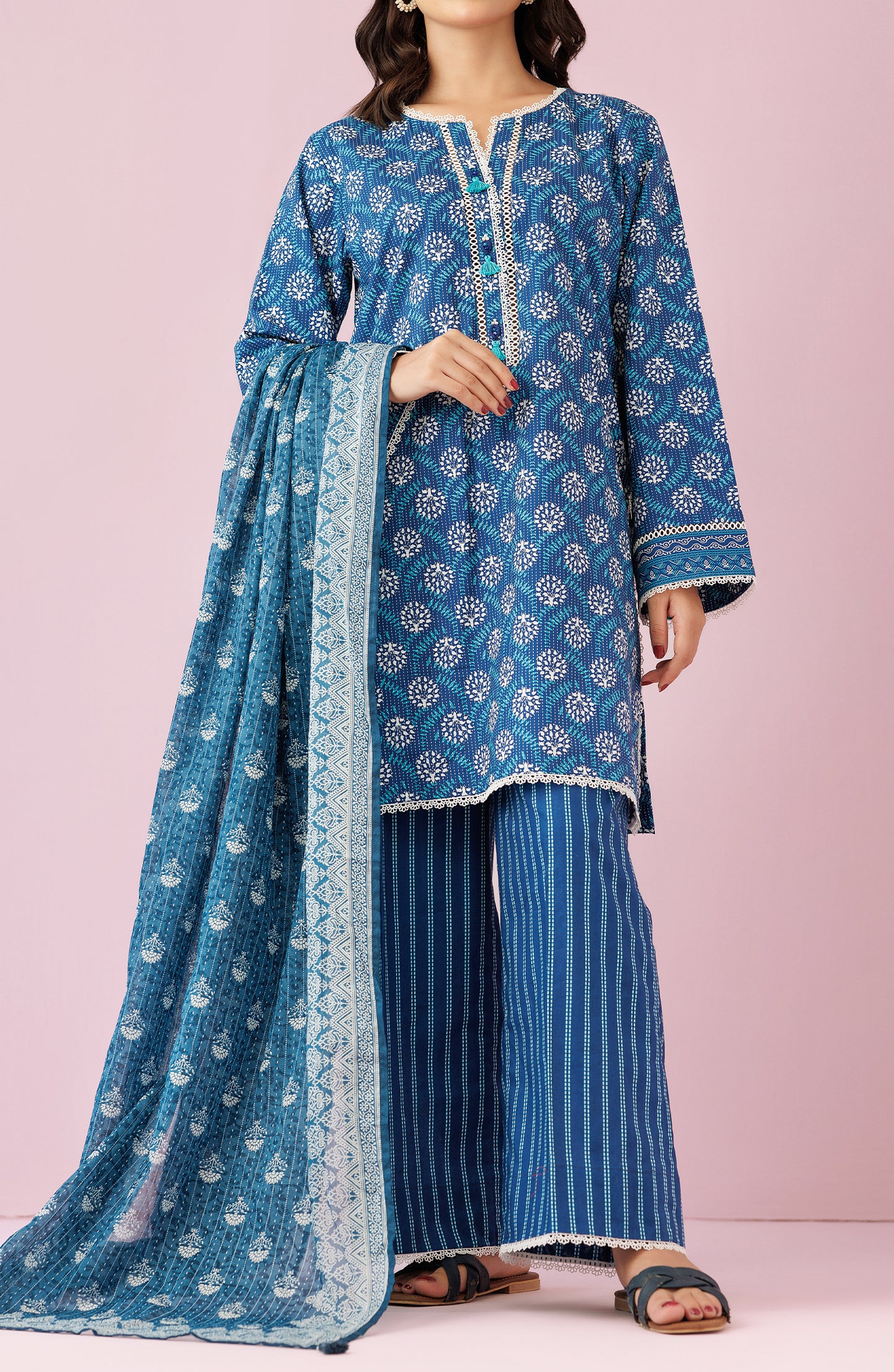 Unstitched 3 Piece Printed Lawn Shirt , Cambric Pant and Lawn Dupatta (OTL-24-374/U BLUE)