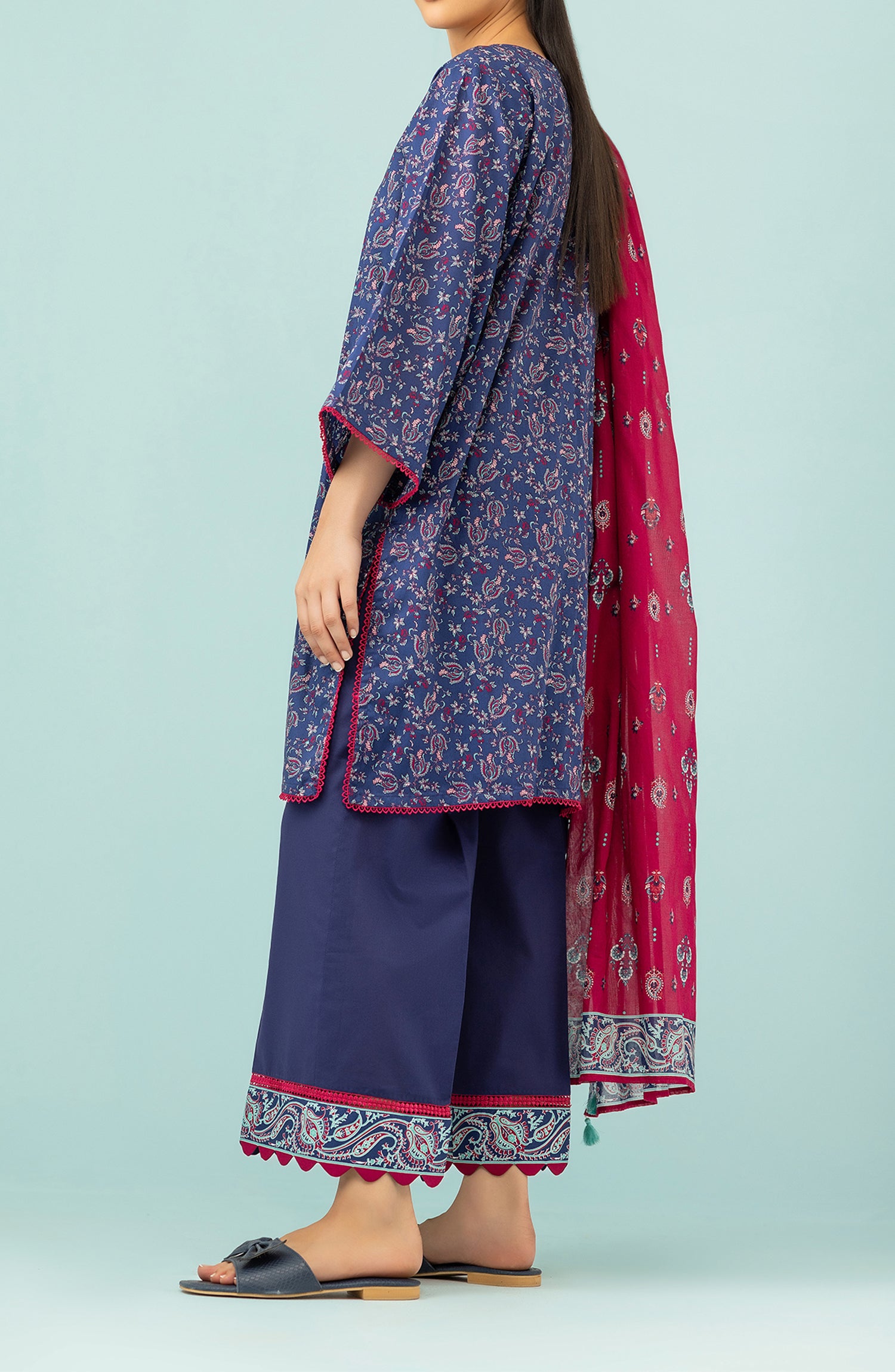 Unstitched 3 Piece Printed Lawn Shirt , Cambric Pant and Lawn Dupatta (OTL-24-156/U BLUE)