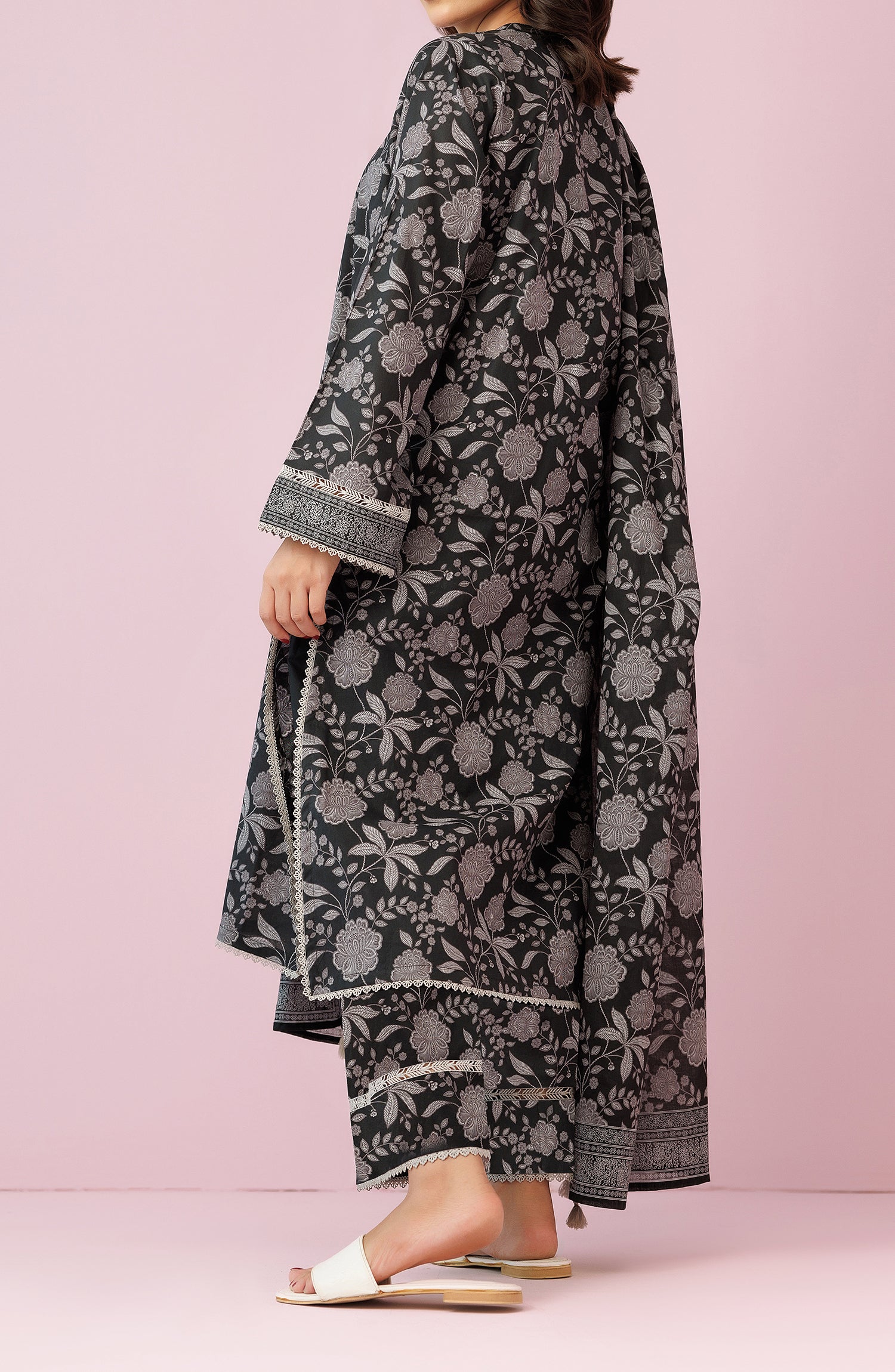 Unstitched 3 Piece Printed Lawn Shirt , Cambric Pant and Lawn Dupatta (OTL-24-421/U BLACK)