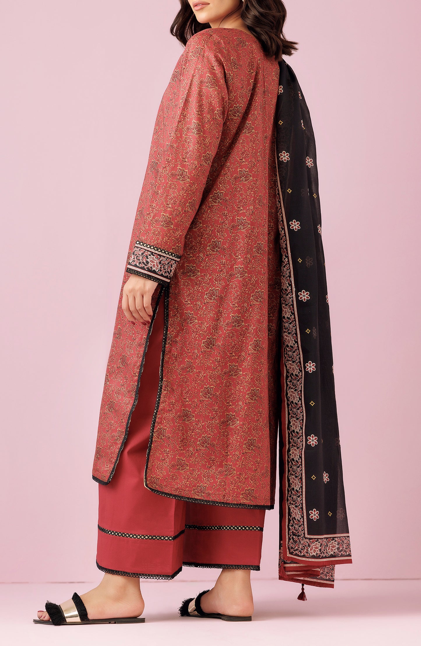 OTL-24-215/S MAROON LAWN Women READY TO WEAR SHIRT DUPATTA PANTS