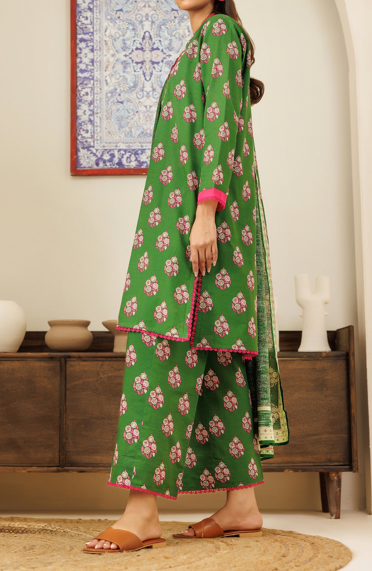 Unstitched 3 Piece Printed Khaddar Shirt , Khaddar Pant and Khaddar Dupatta (OTL-24-379/U GREEN)