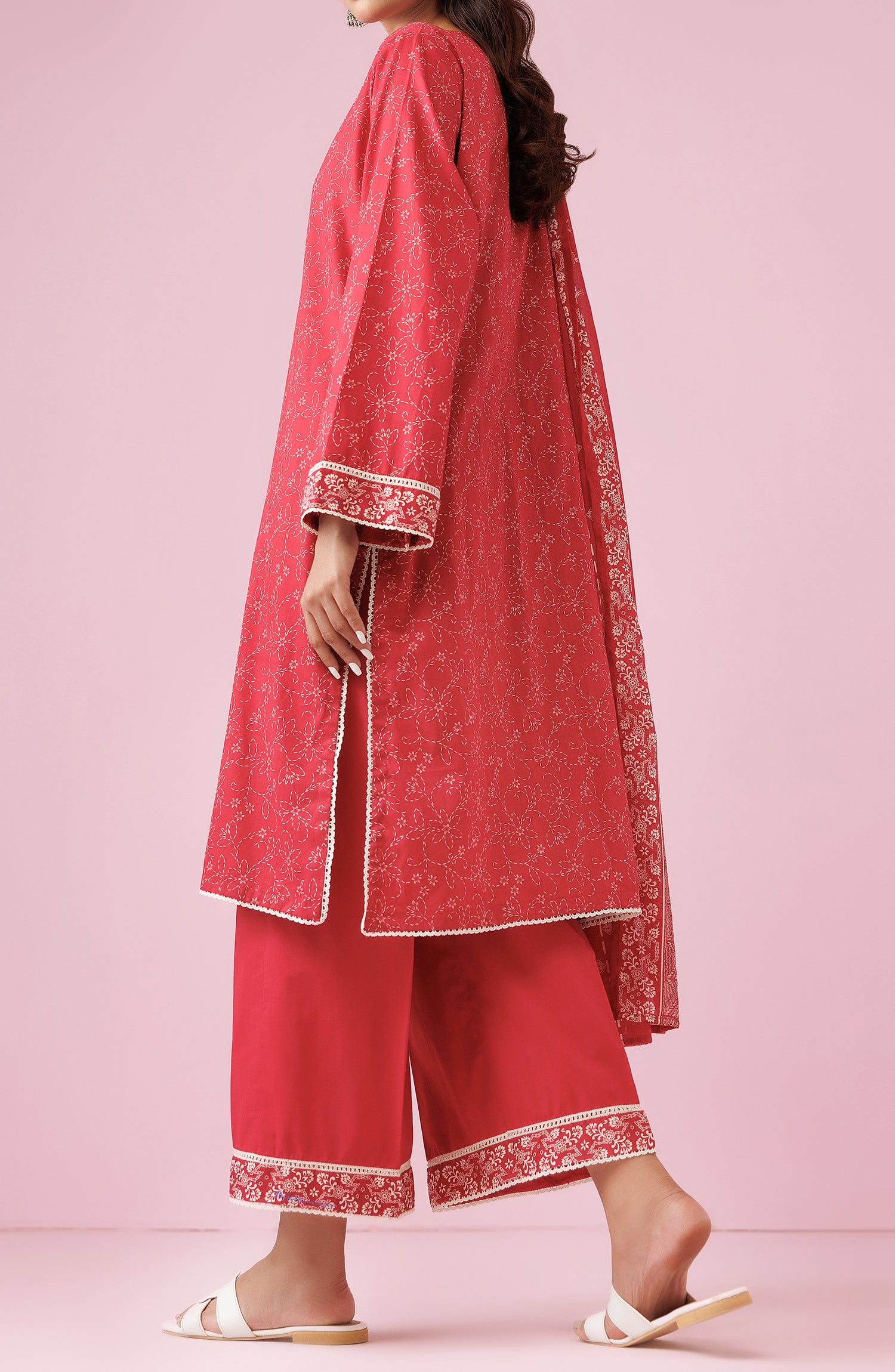 Unstitched 3 Piece Embroidered Lawn Shirt , Cambric Pant and Lawn Dupatta (OTL-24-123/U MAROON)