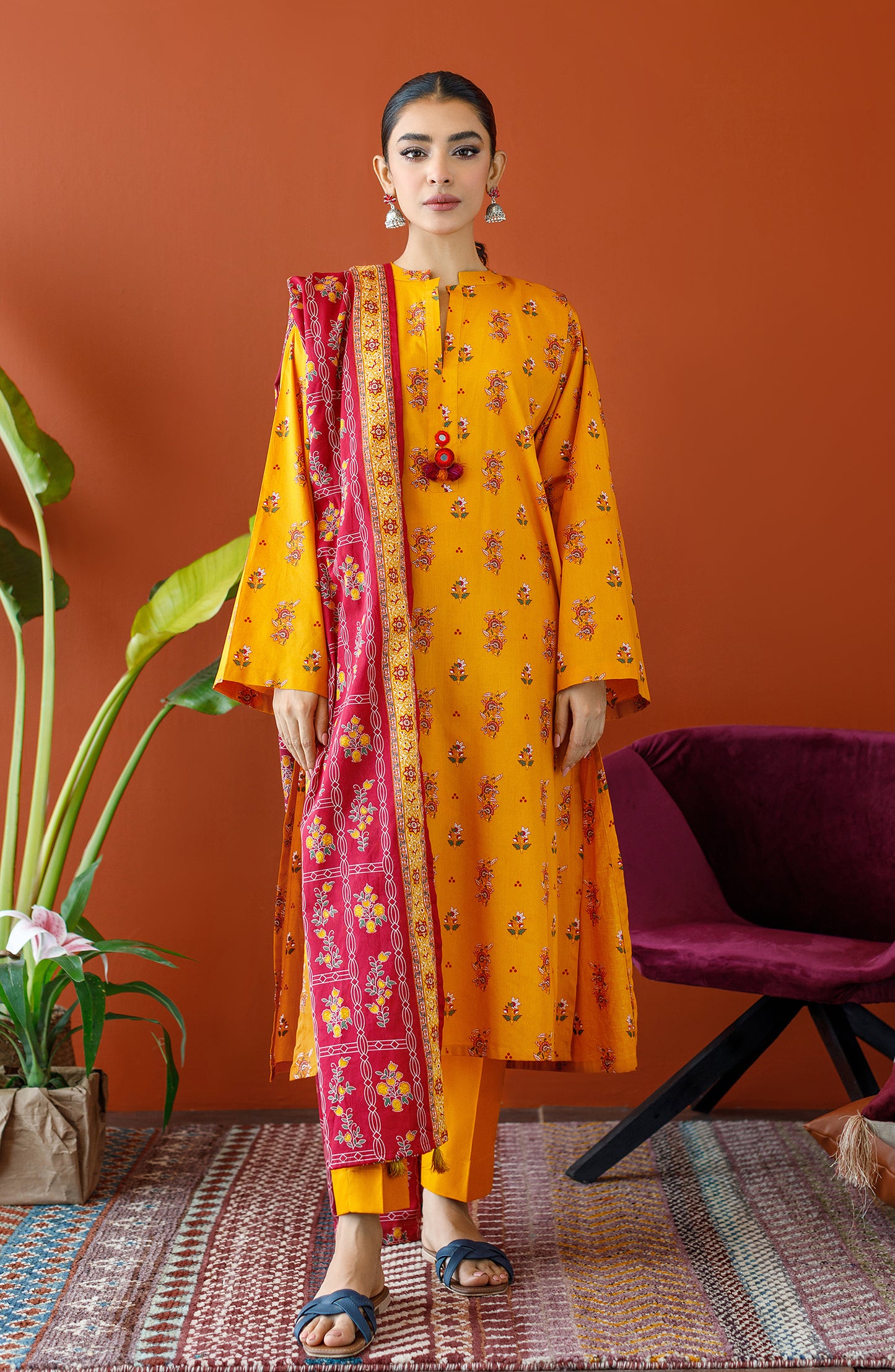 OTL-23-317/U YELLOW LAWN Women UNSTITCHED SHIRT DUPATTA PANTS