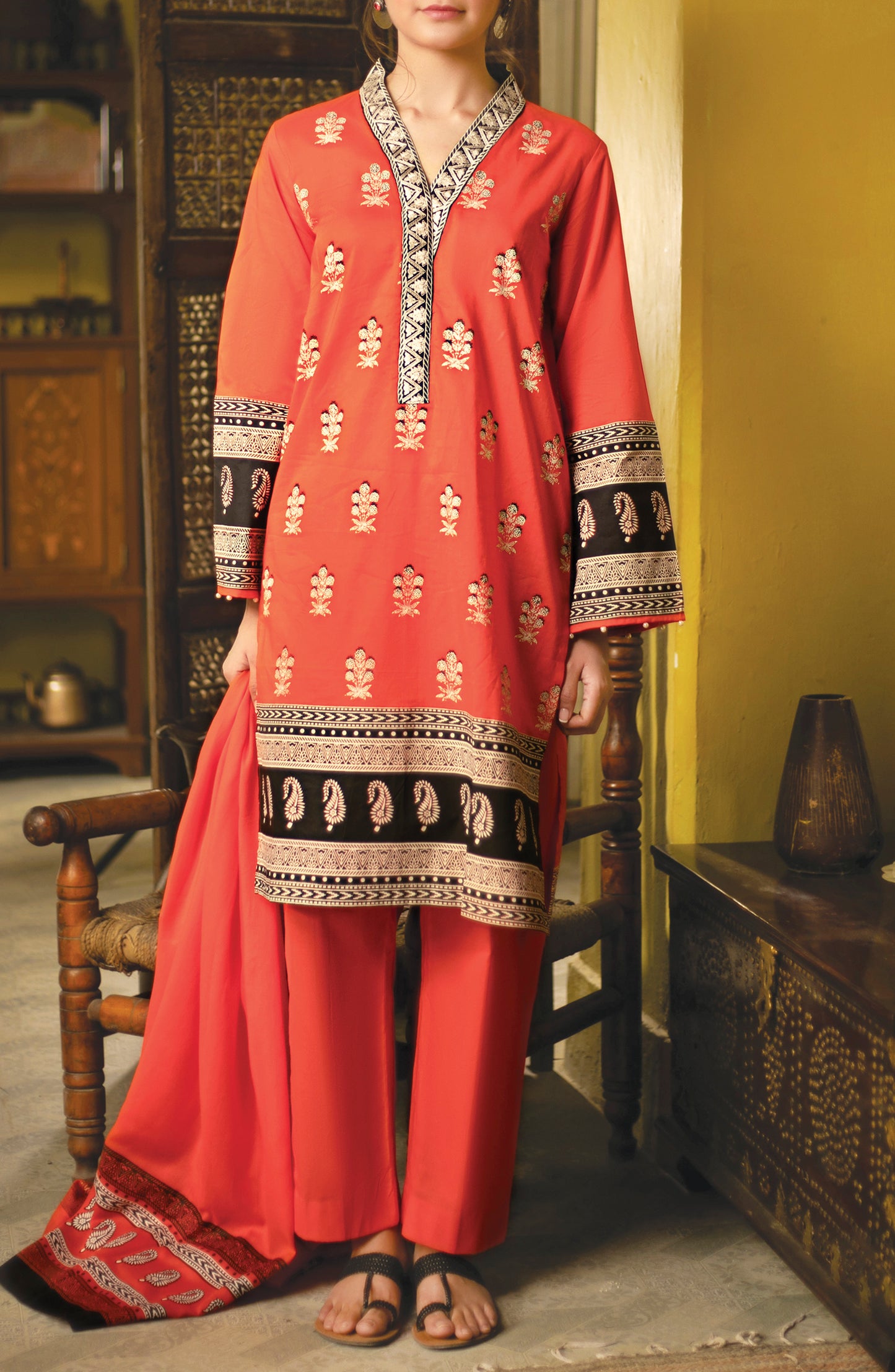 Unstitched 3 Piece Block Printed Embroidered Suit (NRDS-162)