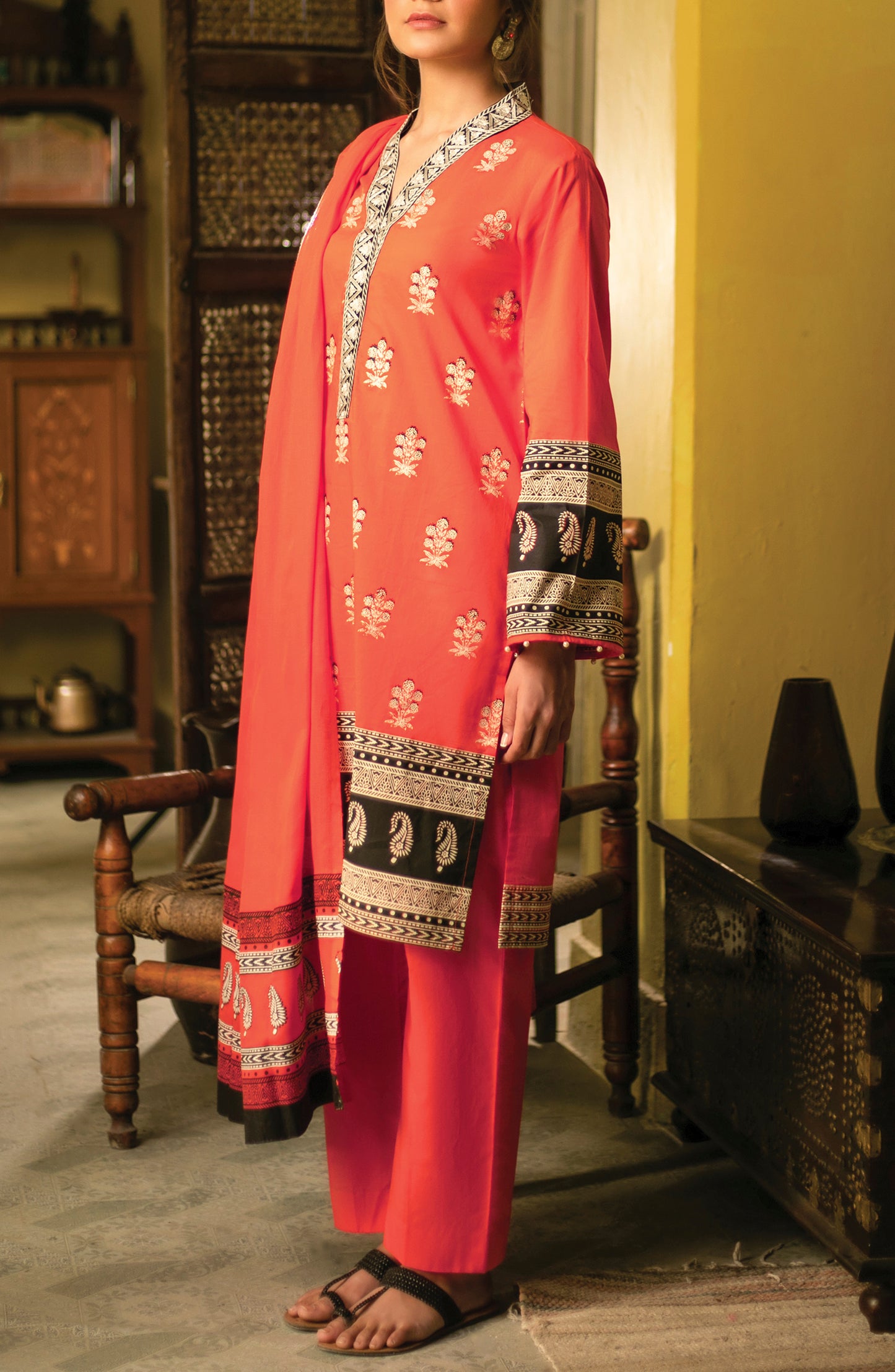 Unstitched 3 Piece Block Printed Embroidered Suit (NRDS-162)