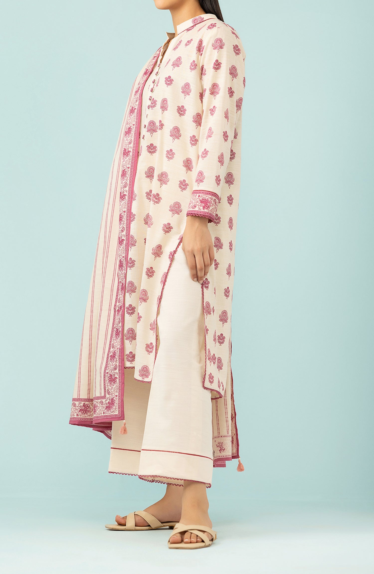 Unstitched 3 Piece Printed Khaddar Shirt , Khaddar Pant and Khaddar Dupatta (OTL-24-185/U OFF WHITE)