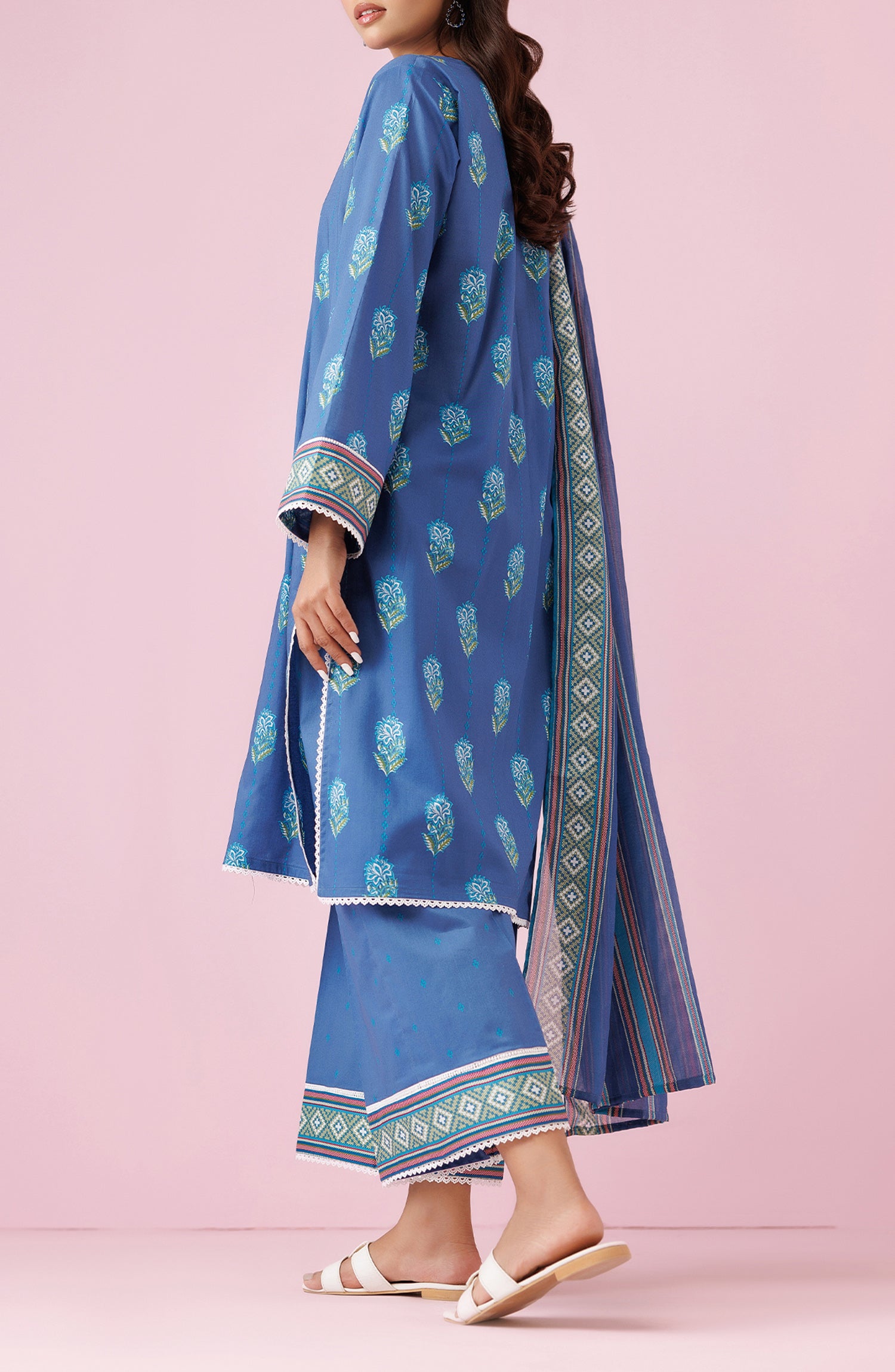 Unstitched 3 Piece Printed Lawn Shirt , Cambric Pant and Lawn Dupatta (OTL-24-162/U BLUE)