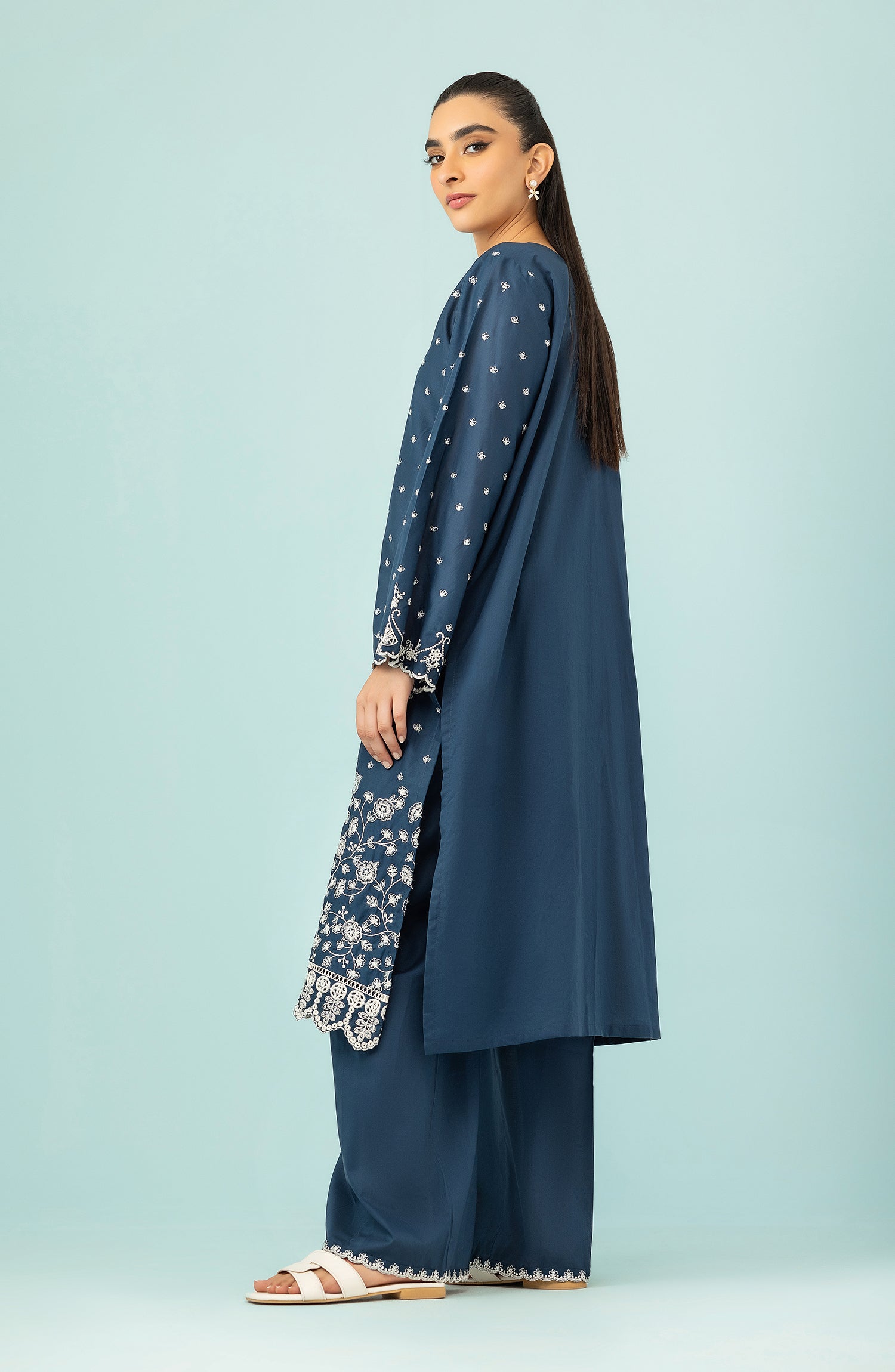 Stitched 2 Piece Embroidered Cambric Shirt and Cambric Pant  (WRHC24S-2025/S BLUE)