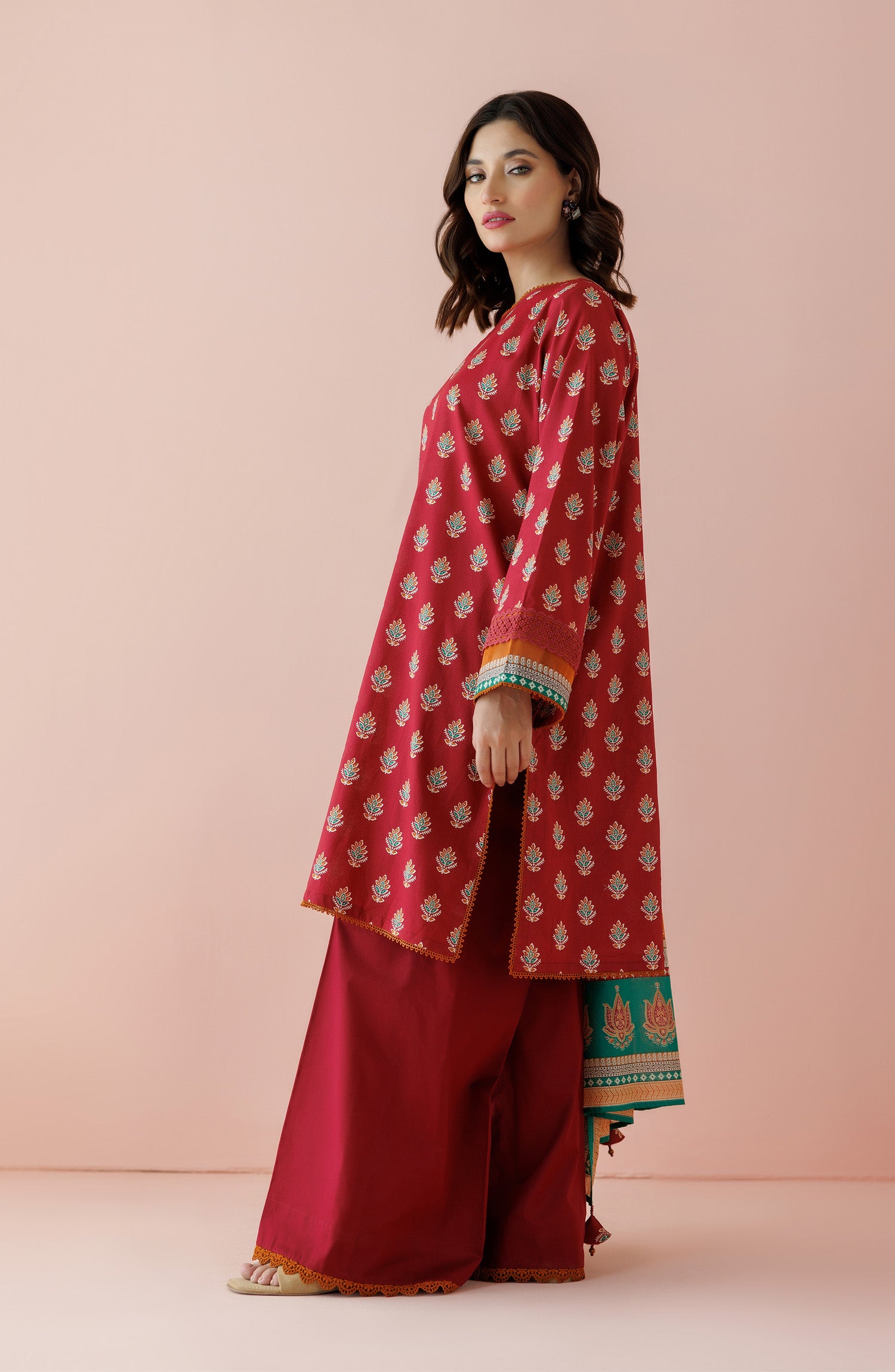 Unstitched 3 Piece Printed Lawn Shirt , Cambric Pant and Lawn Dupatta (OTL-24-211/U RED)