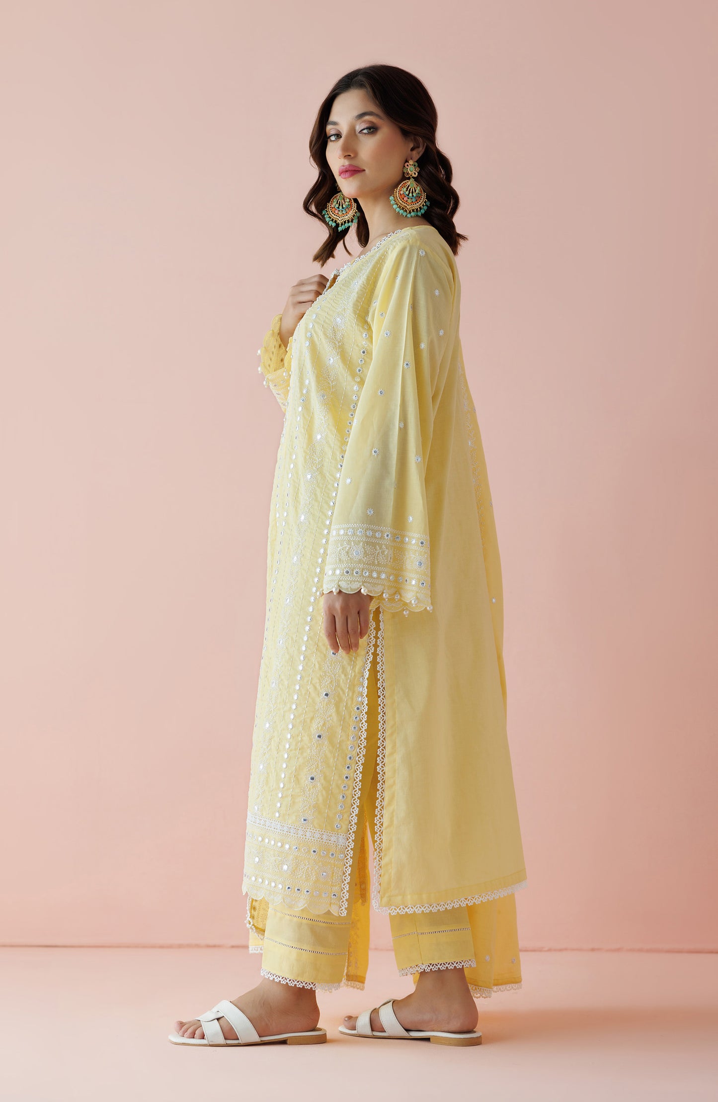 Unstitched 3 Piece Embroidered Lawn Shirt , Cambric Pant and Lawn Dupatta (WRFC24S-3008/U YELLOW)