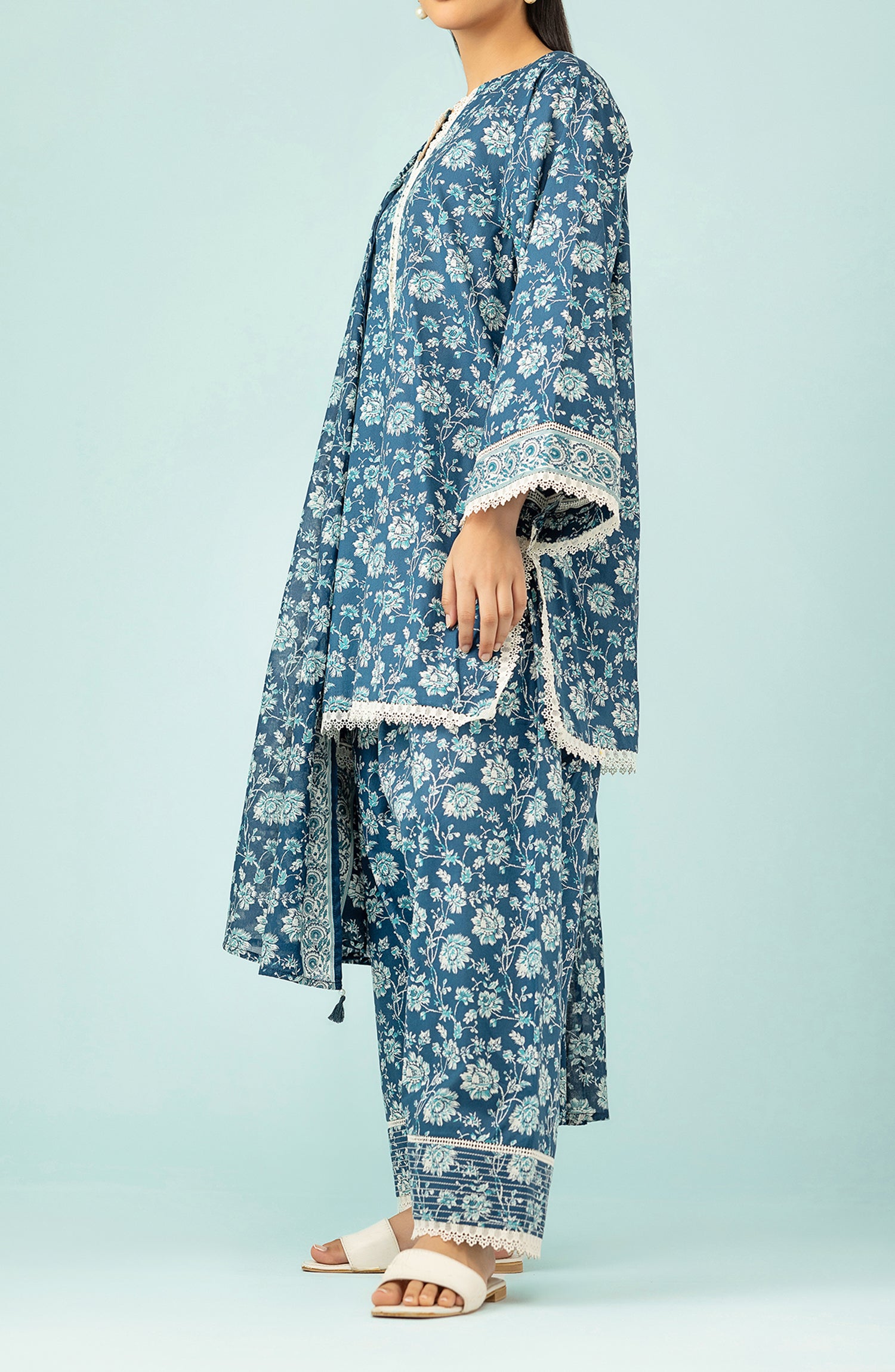 Unstitched 3 Piece Printed Lawn Shirt , Cambric Pant and Lawn Dupatta (OTL-24-422/U BLUE)