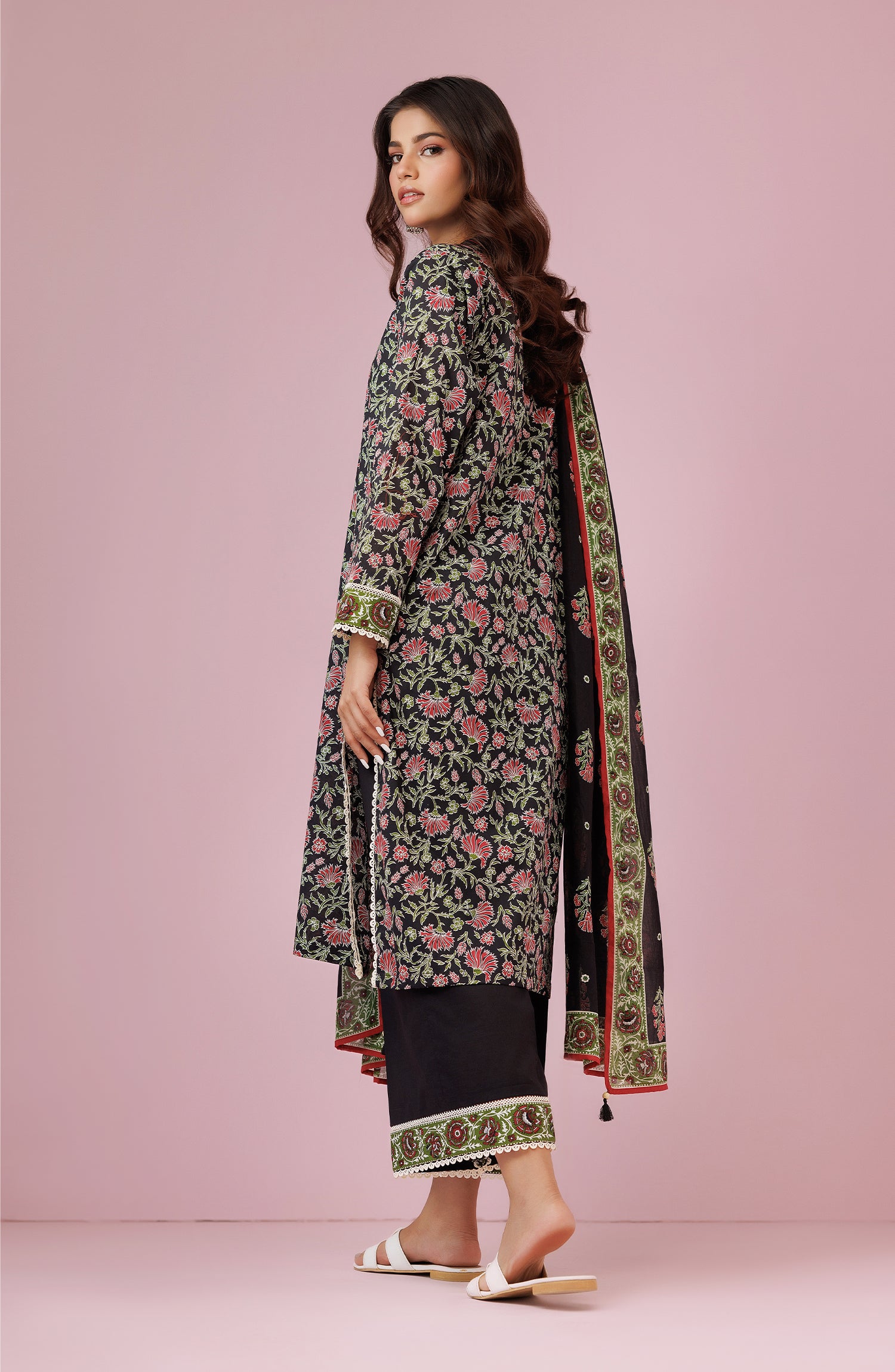 Unstitched 3 Piece Printed Lawn Shirt , Cambric Pant and Lawn Dupatta (OTL-24-350/U BLACK)