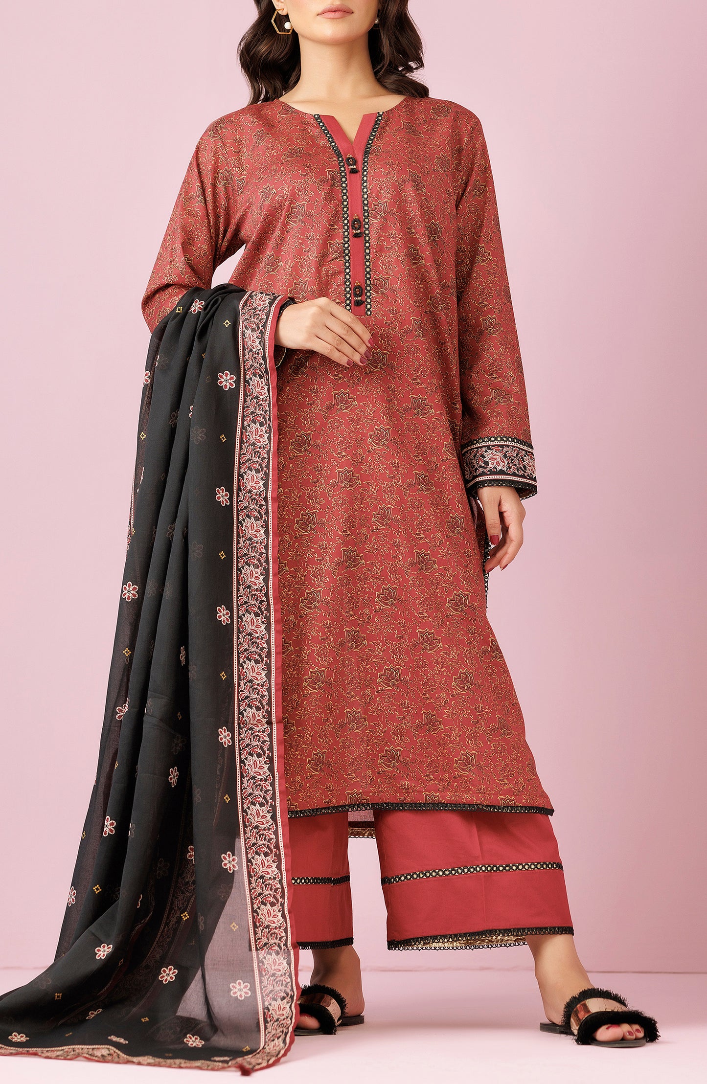 Unstitched 3 Piece Printed Lawn Shirt , Cambric Pant and Lawn Dupatta (OTL-24-215/U MAROON)