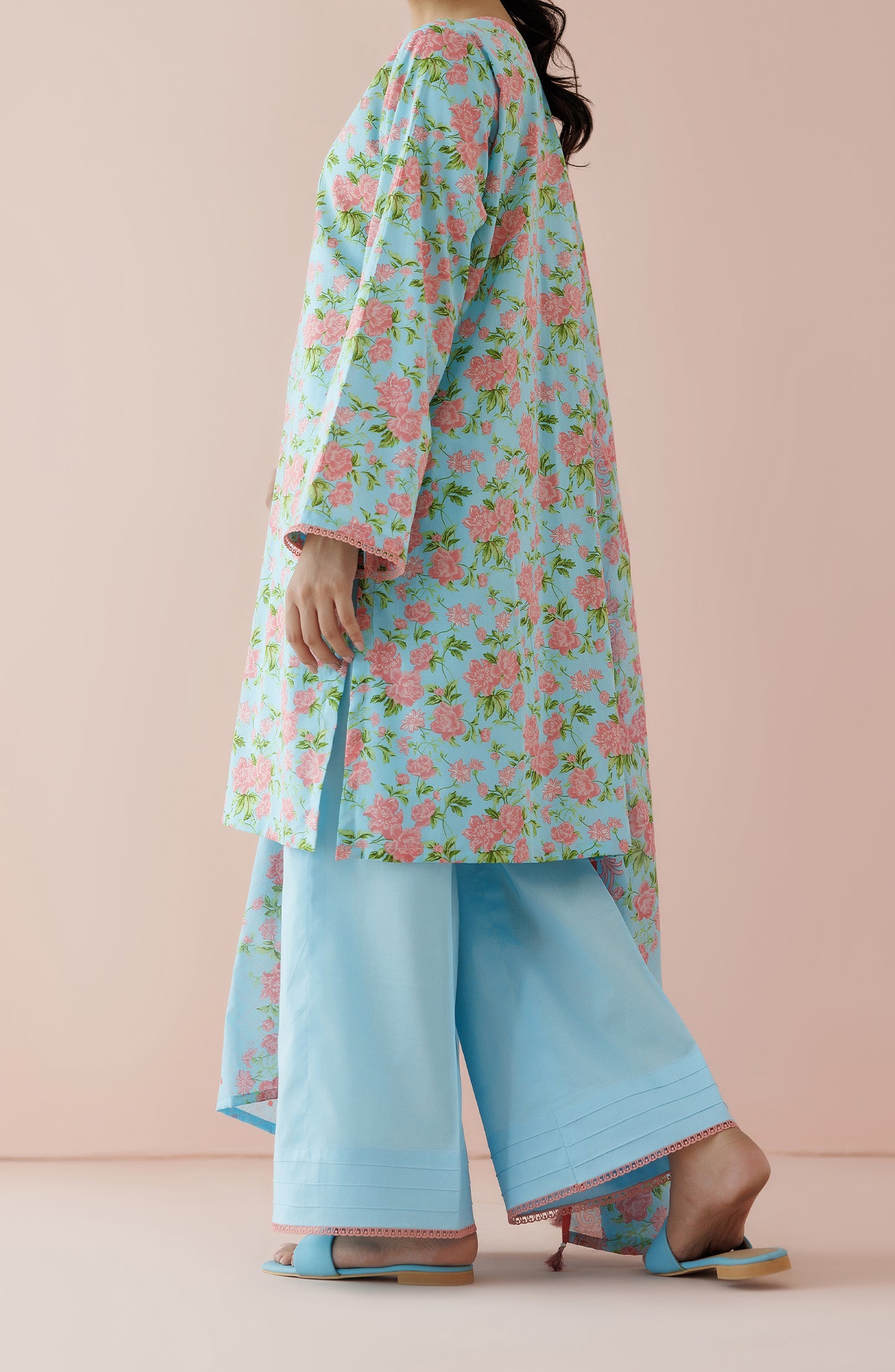 Unstitched 3 Piece Printed Lawn Shirt , Cambric Pant and Lawn Dupatta (OTL-24-152/U SKY BLUE)