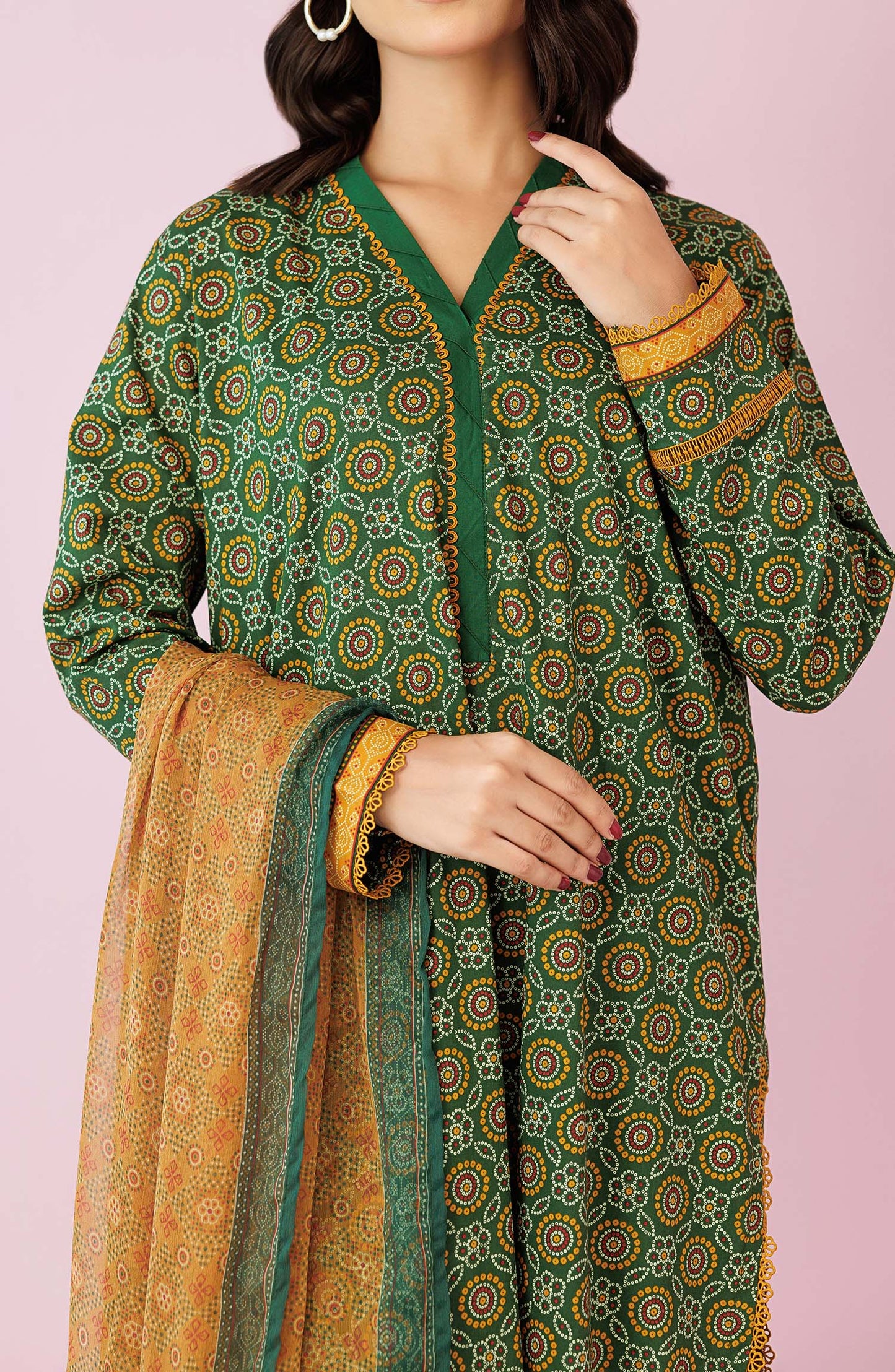 Unstitched 3 Piece Printed Lawn Shirt , Cambric Pant and Kitonic Chiffon Dupatta (OTL-24-114/U GREEN)