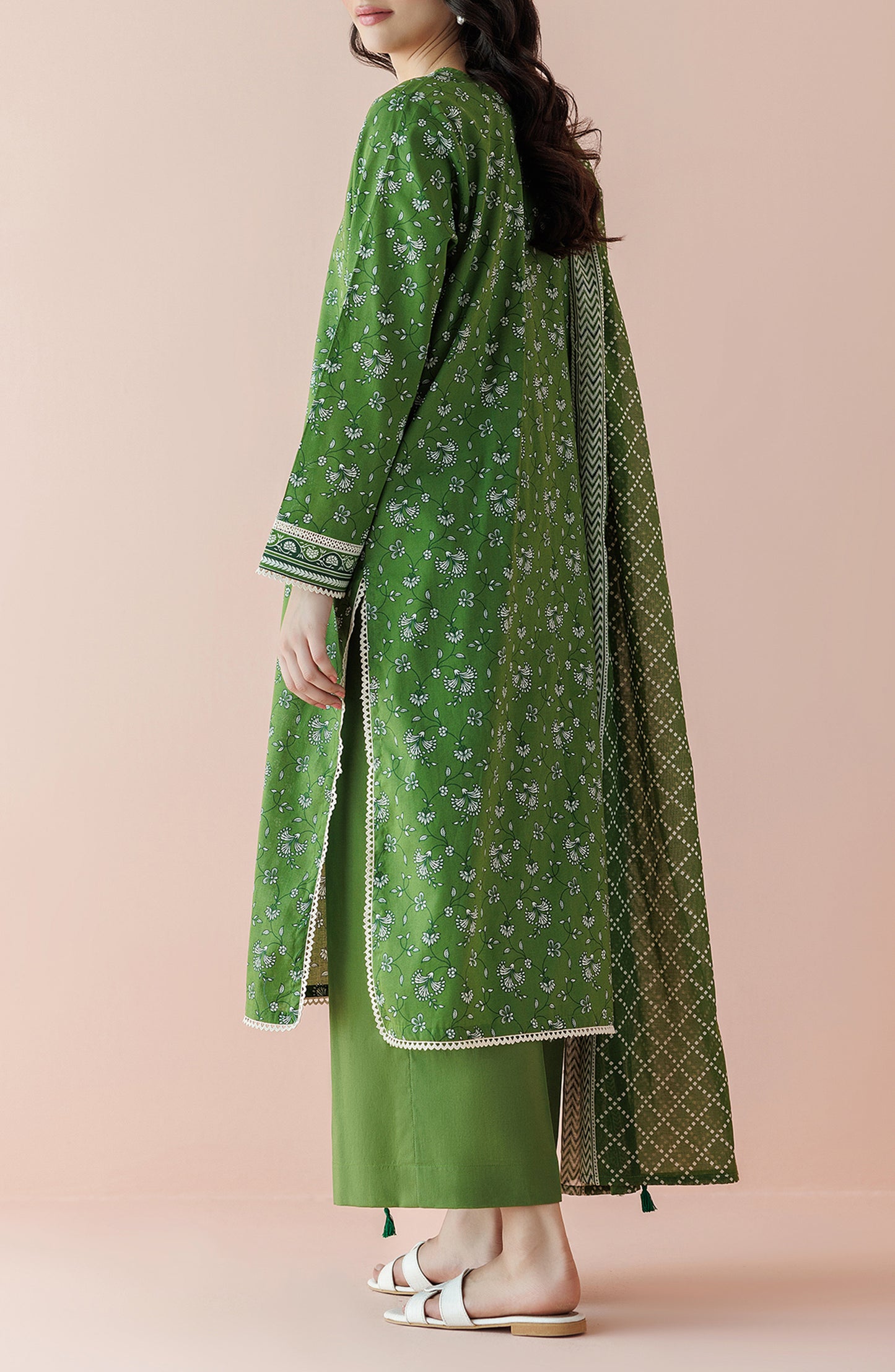 OTL-24-165/U GREEN LAWN Women UNSTITCHED SHIRT DUPATTA PANTS