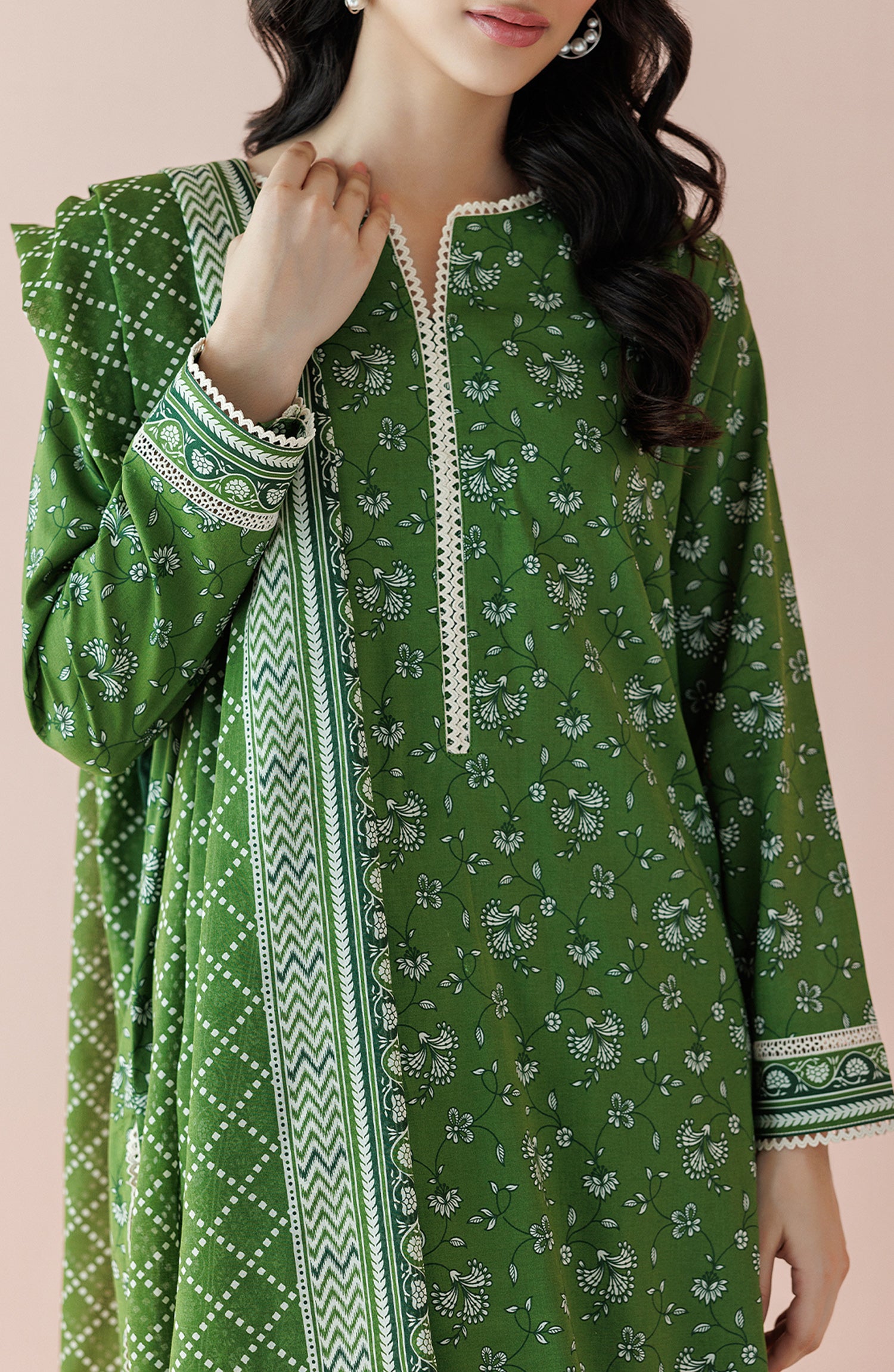 OTL-24-165/U GREEN LAWN Women UNSTITCHED SHIRT DUPATTA PANTS