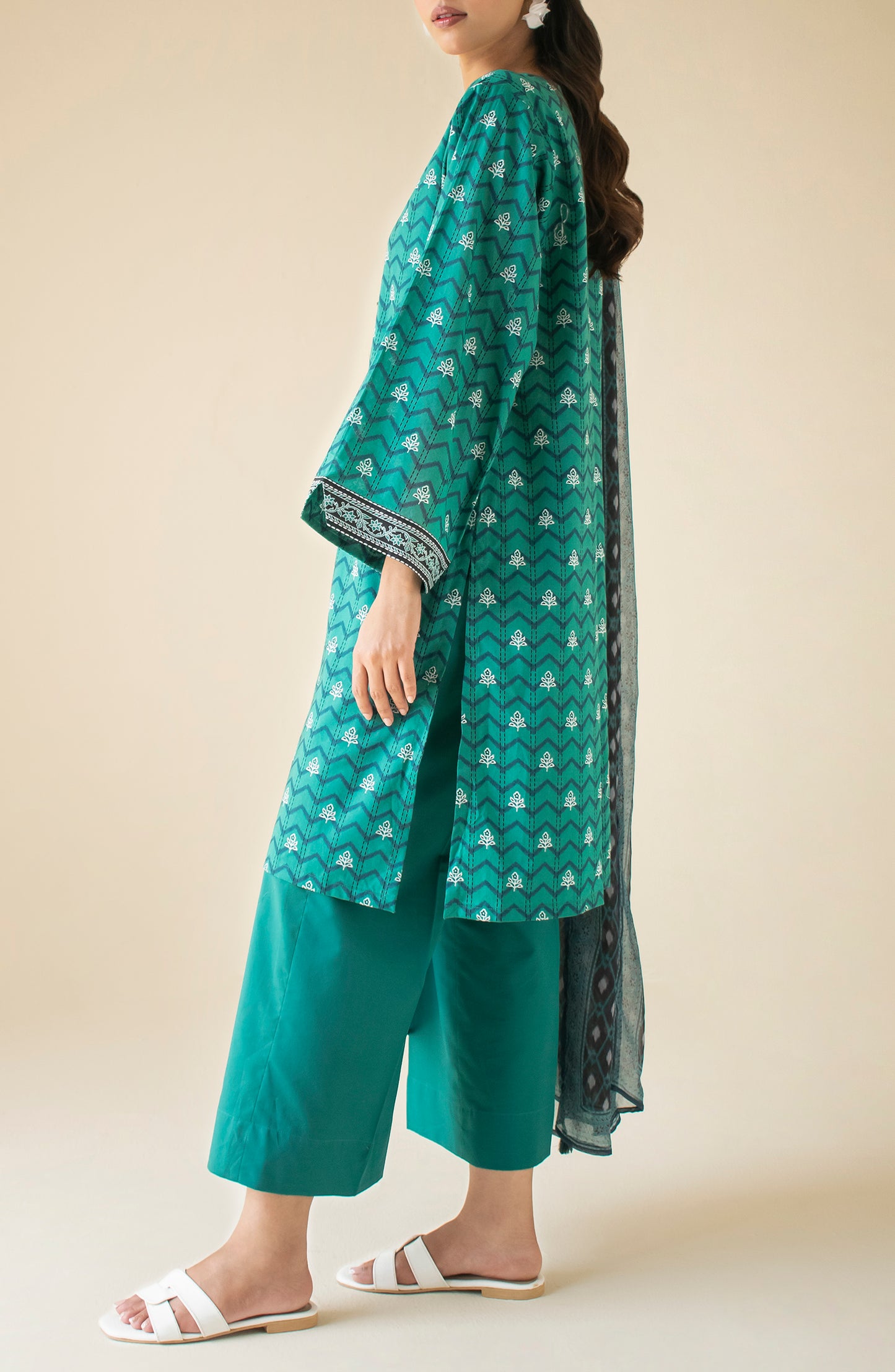 Unstitched 3 Piece Printed Cambric Shirt , Cambric Pant and Chiffon Dupatta (OTL-24-112/U TEAL)