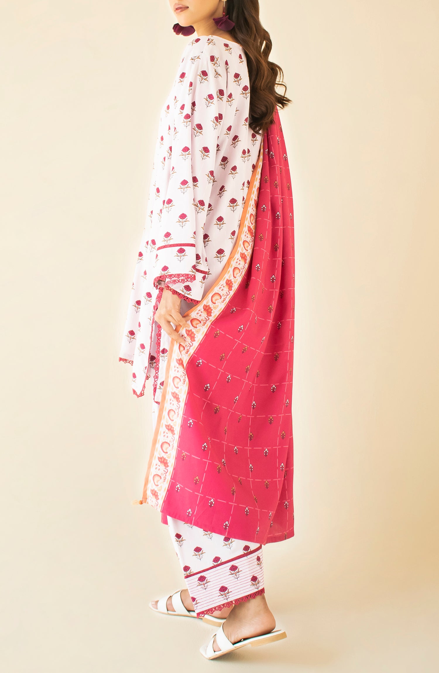 Unstitched 3 Piece Printed Linen Shirt , Linen Pant and Linen Dupatta (OTL-24-455/U LIGHT PINK)