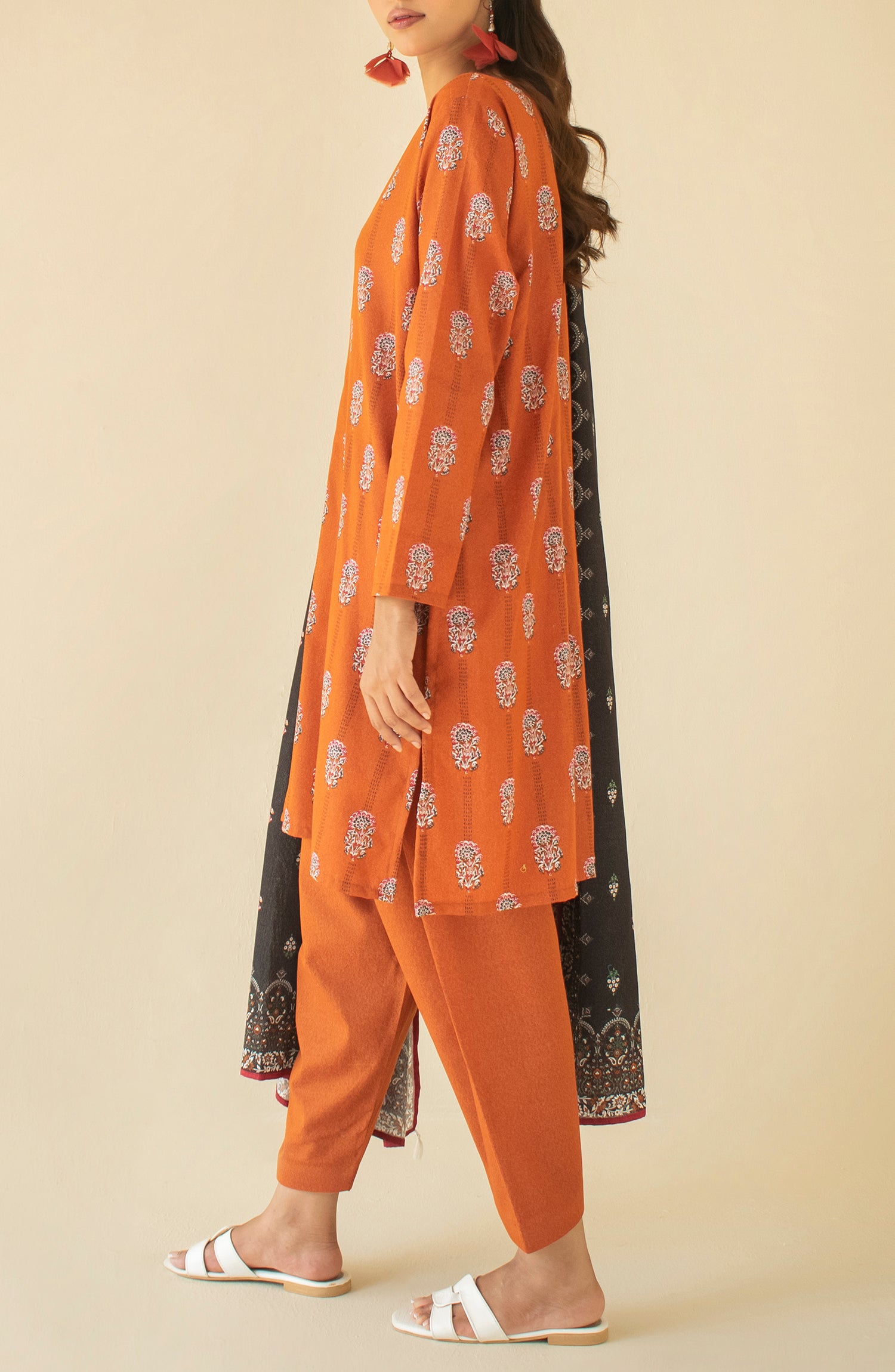 OTL-24-385/U ORANGE KARANDI Women UNSTITCHED SHIRT DUPATTA PANTS