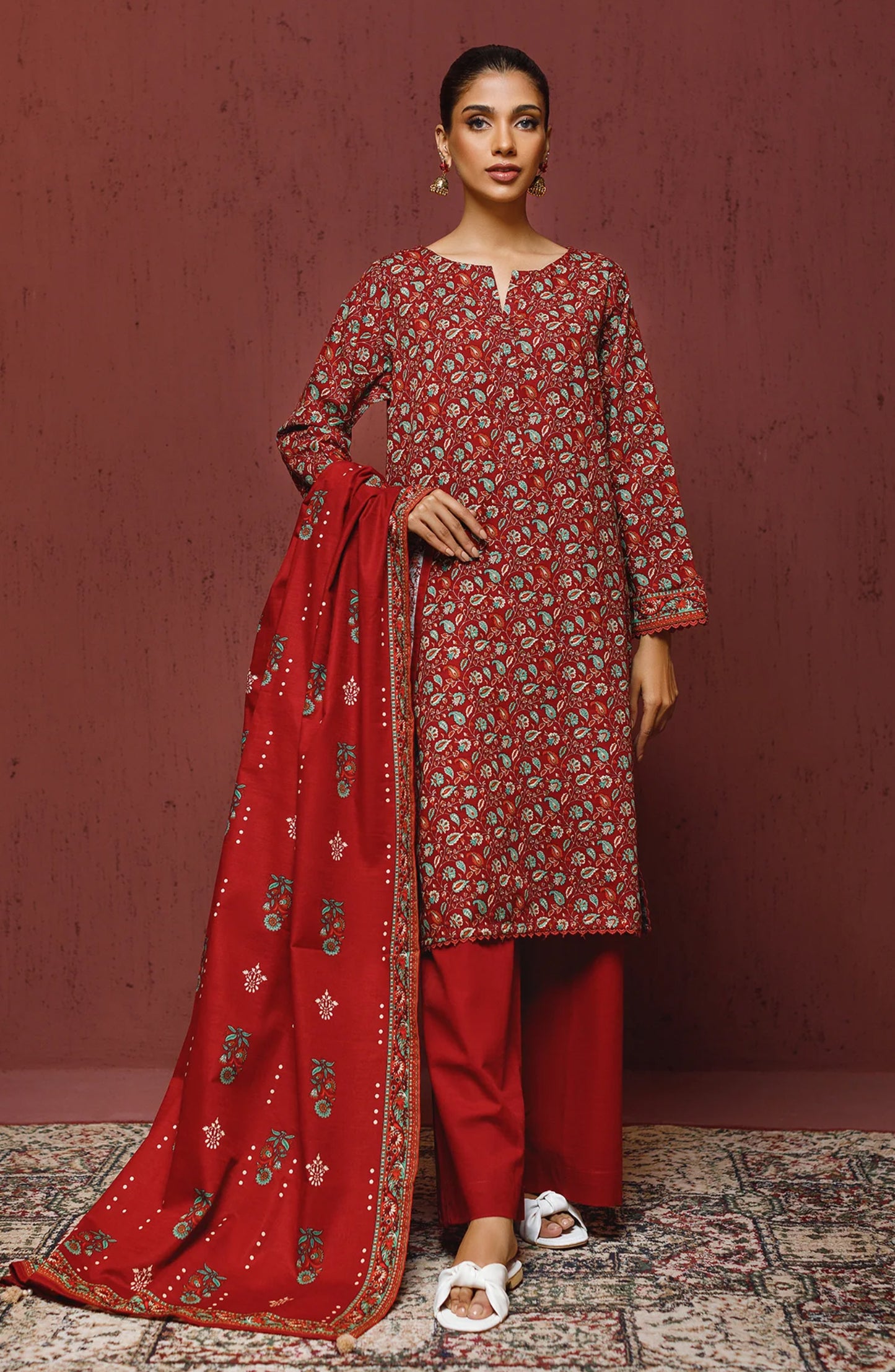 OTL-23-194/S MAROON KHADDAR Women READY TO WEAR SHIRT DUPATTA PANTS