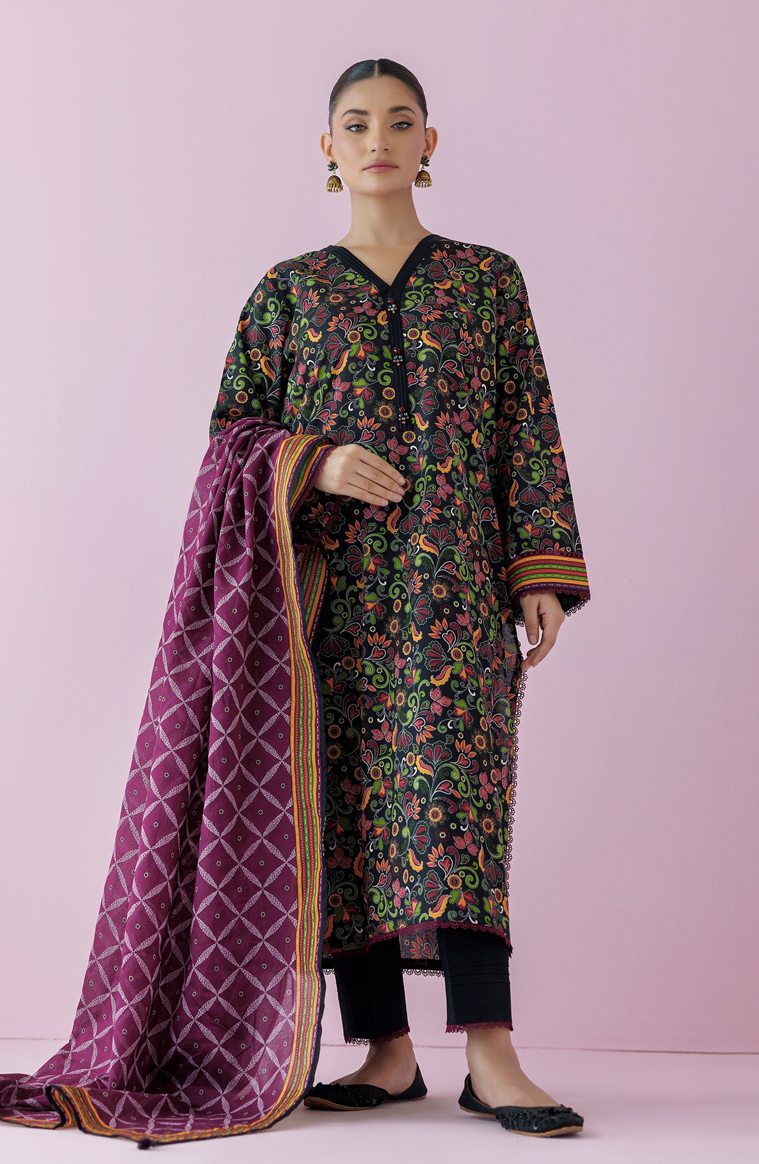 Unstitched 3 Piece Printed Lawn Shirt , Cambric Pant and Lawn Dupatta (OTL-24-463/U BLACK)