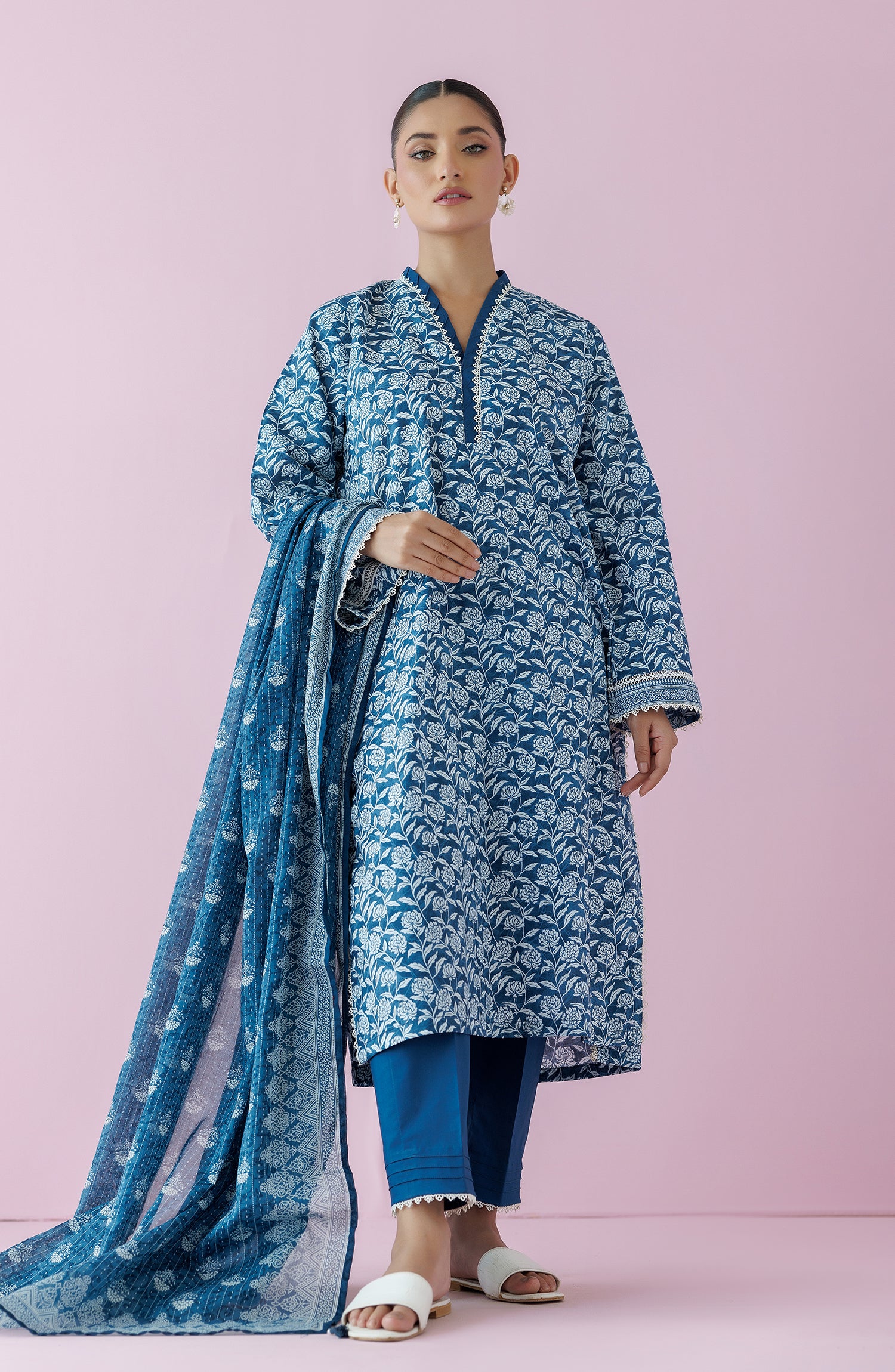 Unstitched 3 Piece Printed Lawn Shirt , Cambric Pant and Lawn Dupatta (OTL-24-313/U TEAL)