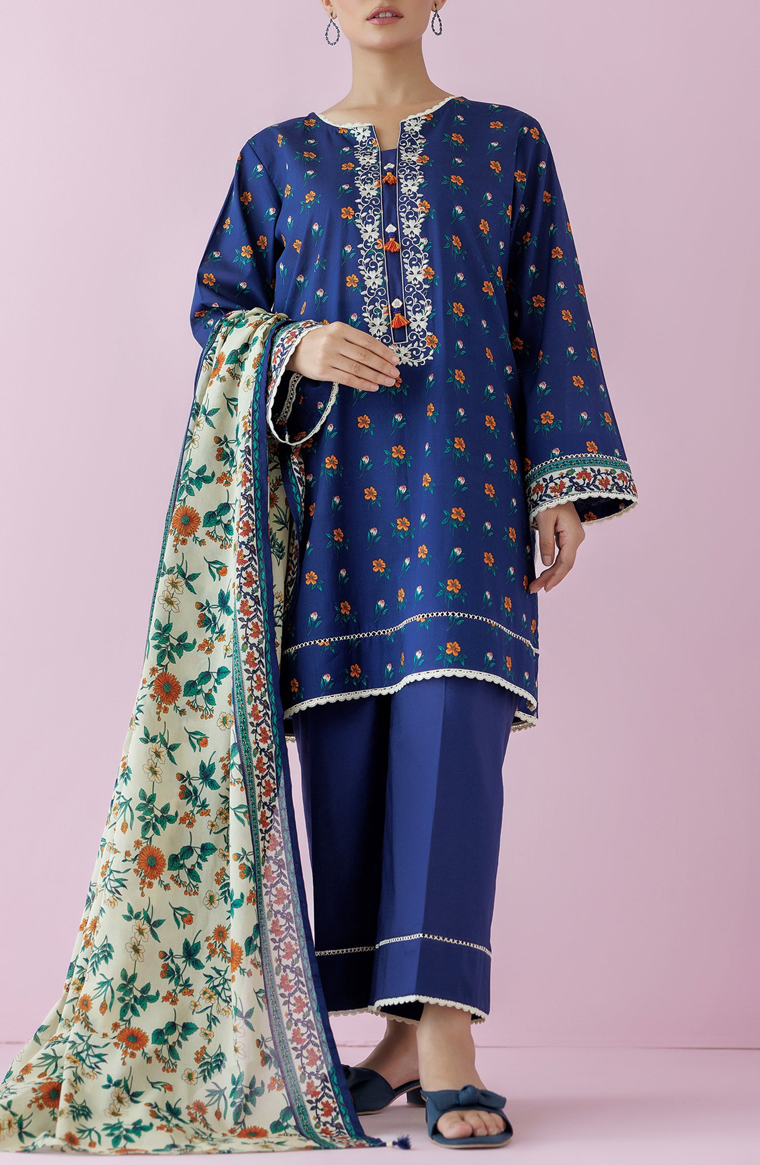 Unstitched 3 Piece Embroidered Lawn Shirt , Cambric Pant and Lawn Dupatta (OTL-24-063/U BLUE)