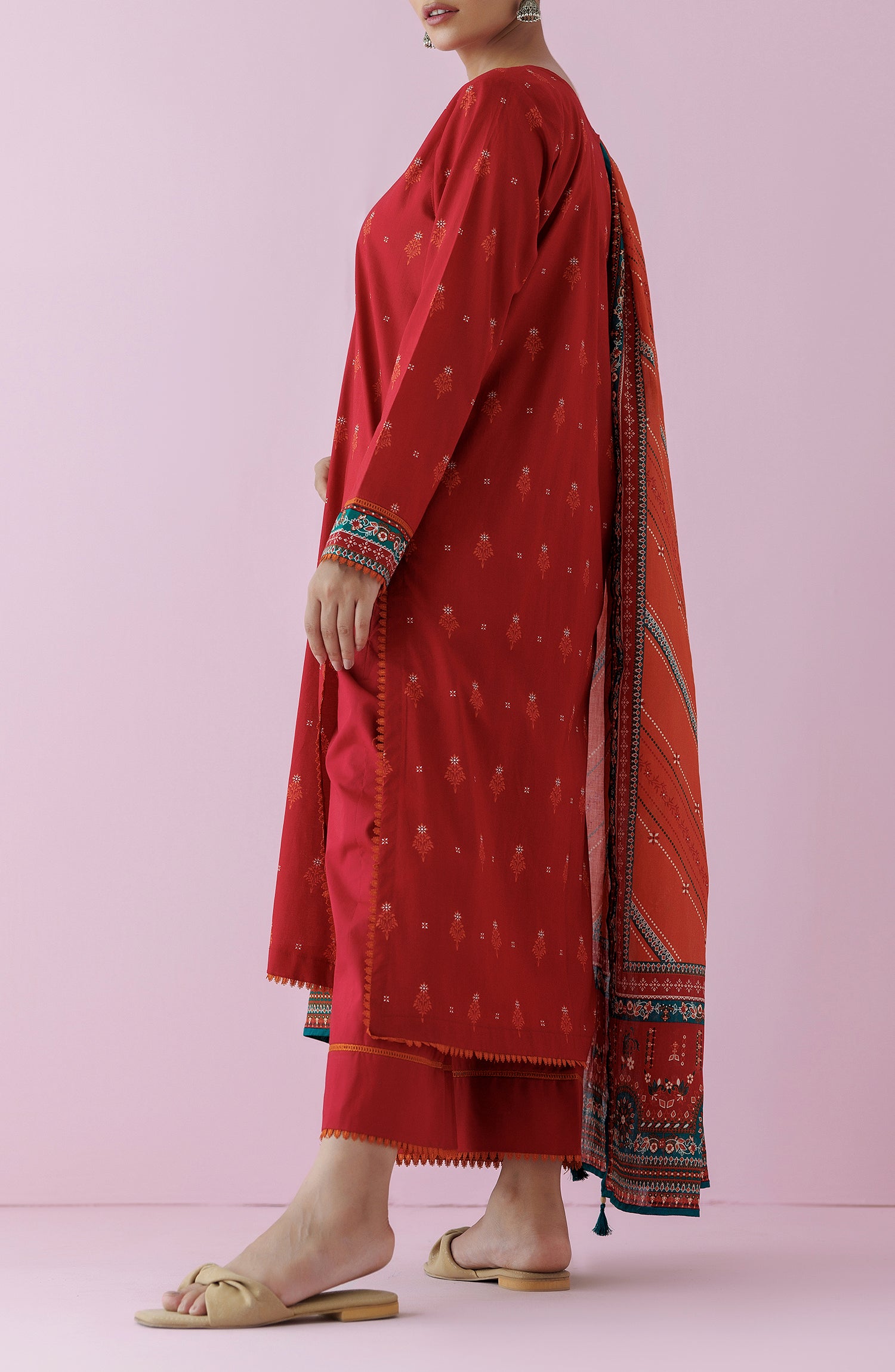 Stitched 3 Piece Premium Printed Casual Lawn Shirt , Cambric Pant and Lawn Dupatta (OTL-24-147/S MAROON)