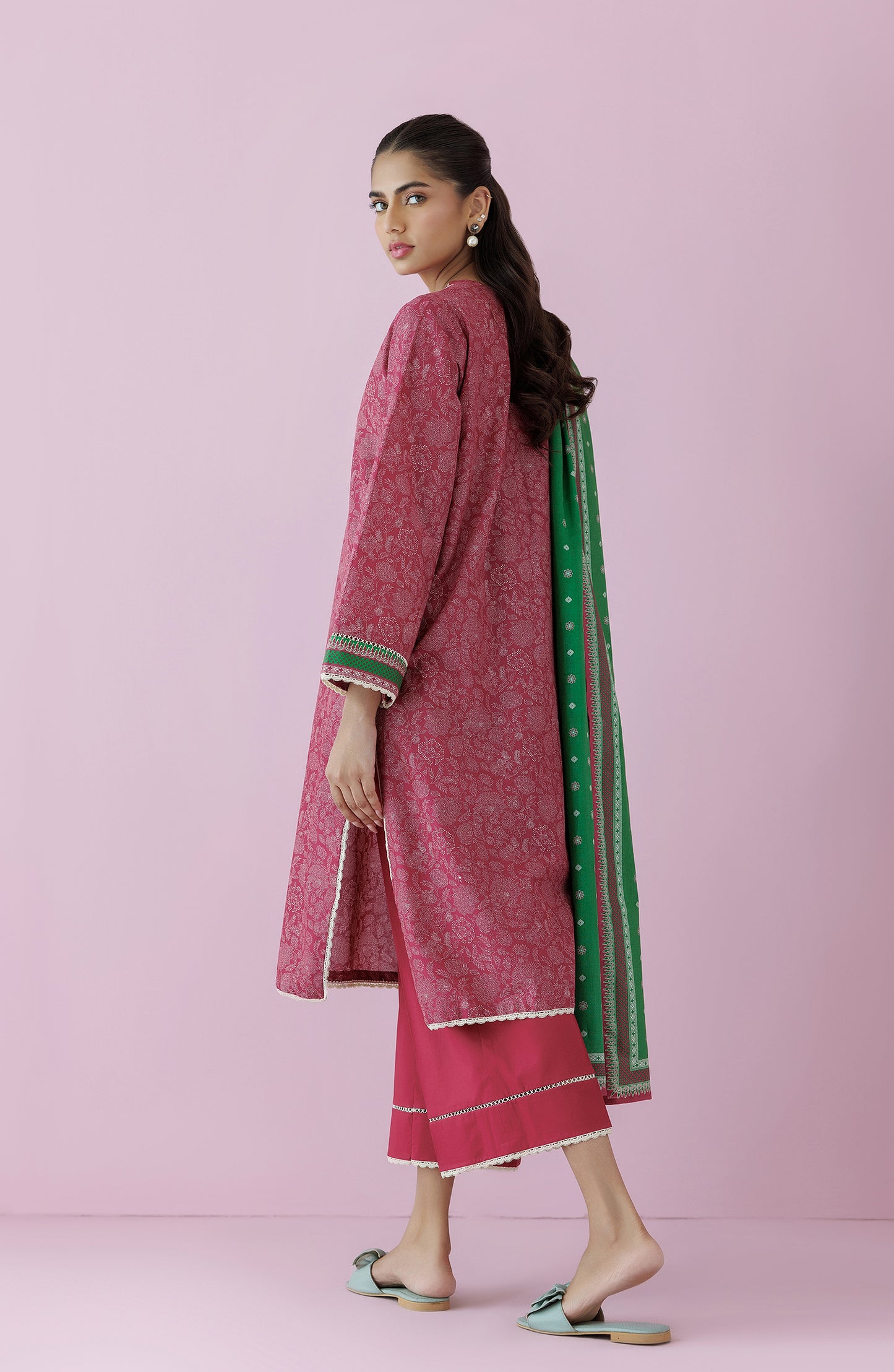 Unstitched 3 Piece Printed Lawn Shirt , Cambric Pant and Lawn Dupatta (OTL-24-351/U PINK)