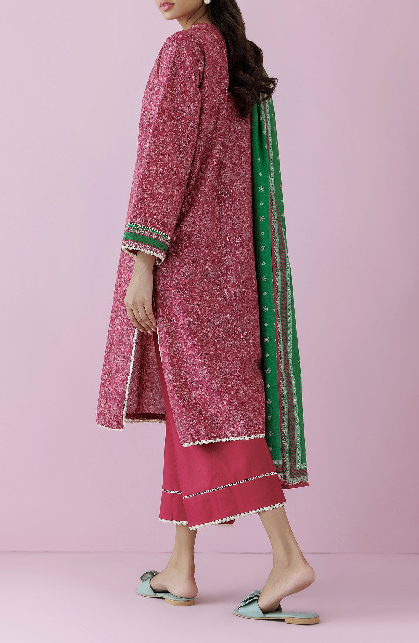 Unstitched 3 Piece Printed Lawn Shirt , Cambric Pant and Lawn Dupatta (OTL-24-351/U PINK)