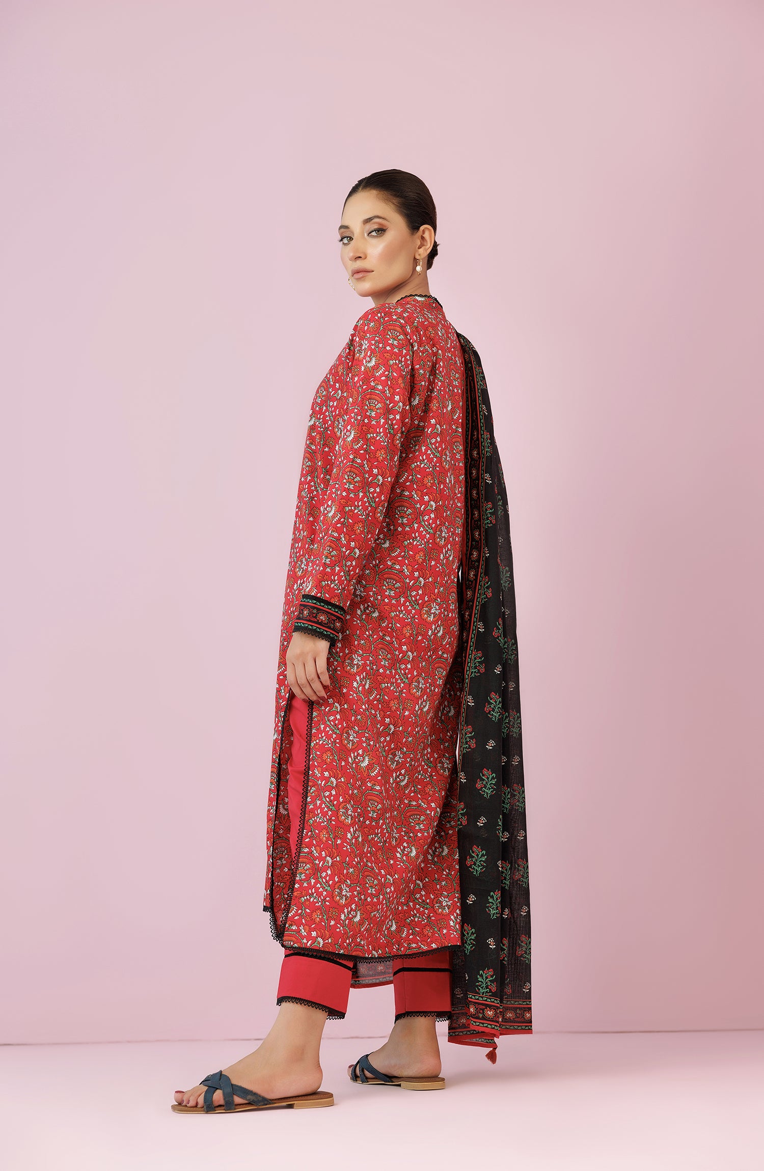 Unstitched 3 Piece Printed Lawn Shirt , Cambric Pant and Lawn Dupatta (OTL-24-178/U RED)