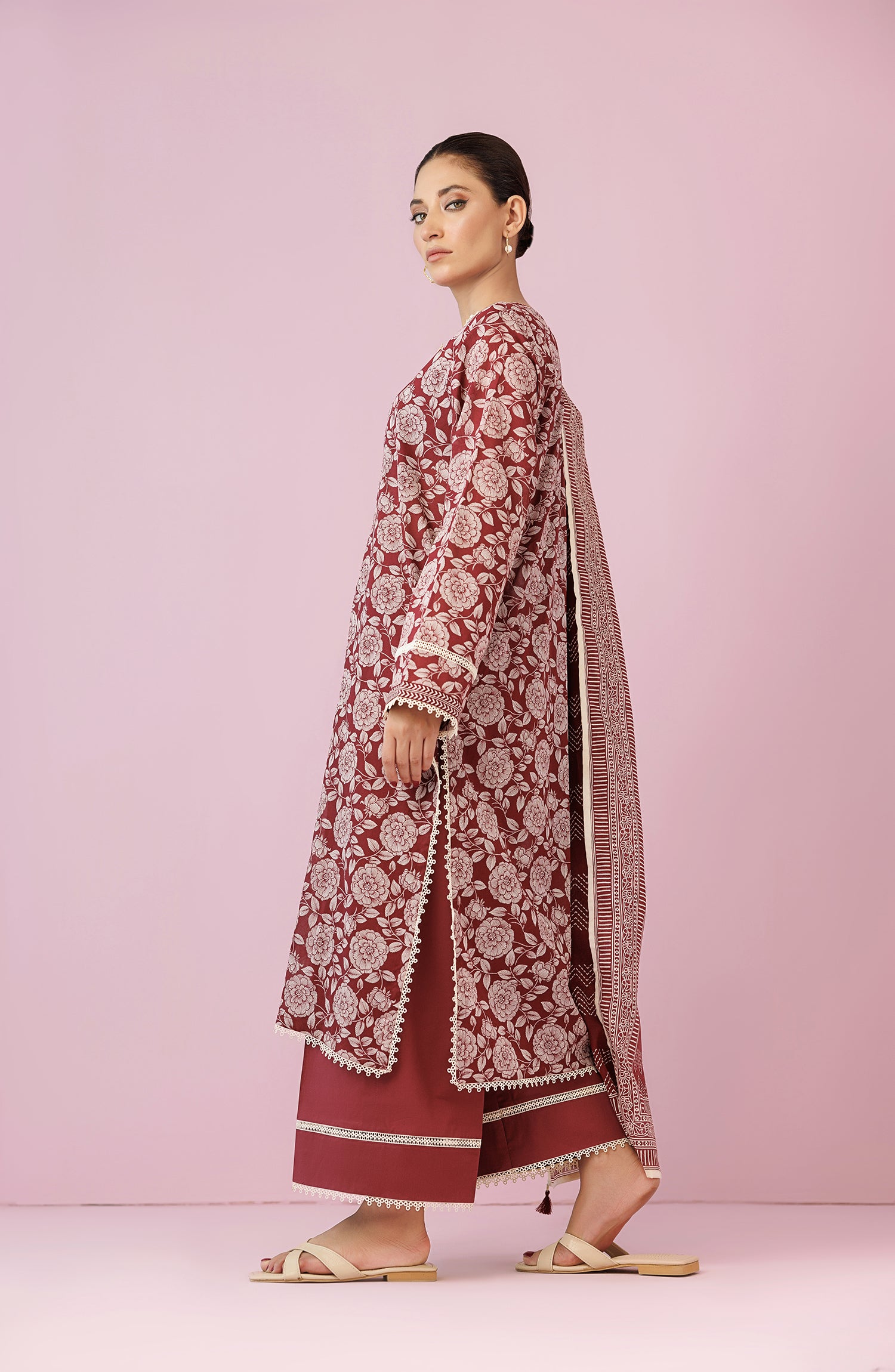 Unstitched 3 Piece Printed Lawn Shirt , Cambric Pant and Lawn Dupatta (OTL-24-130/U MAROON)