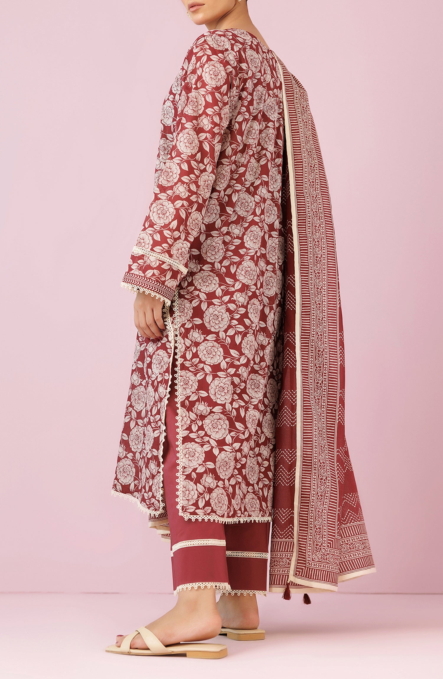 Unstitched 3 Piece Printed Lawn Shirt , Cambric Pant and Lawn Dupatta (OTL-24-130/U MAROON)