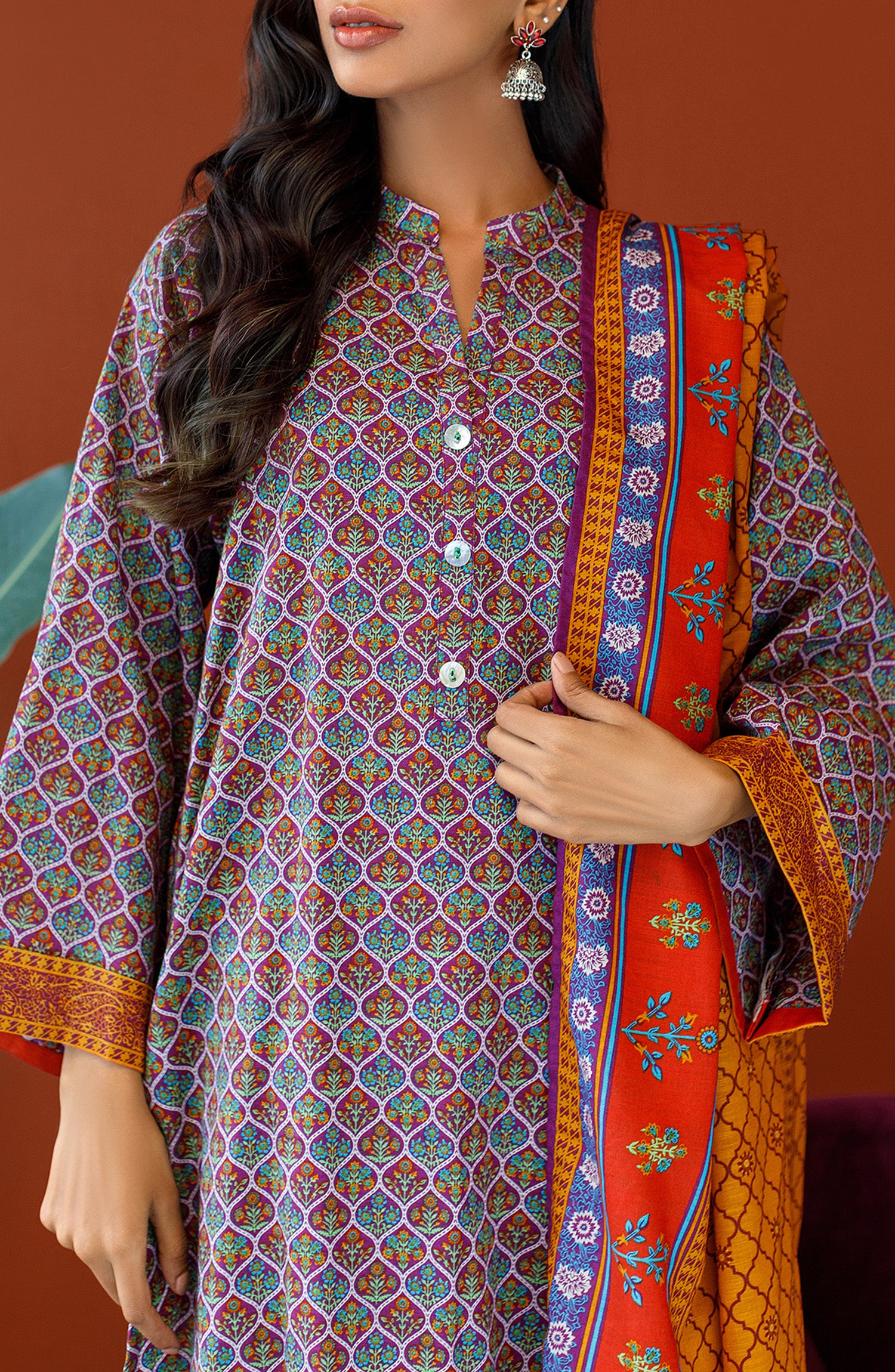 Unstitched 3 Piece Printed Khaddar Shirt , Khaddar Pant and Khaddar Dupatta (OTL-23-340/U MAGENTA)