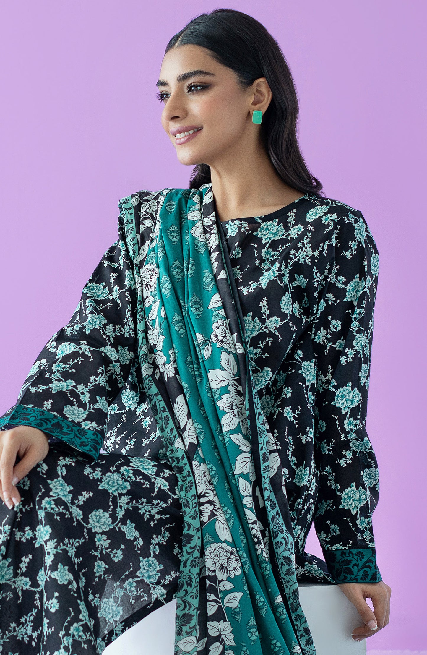 NRDS-23-119/U BLACK LAWN  UNSTITCHED SHIRT DUPATTA