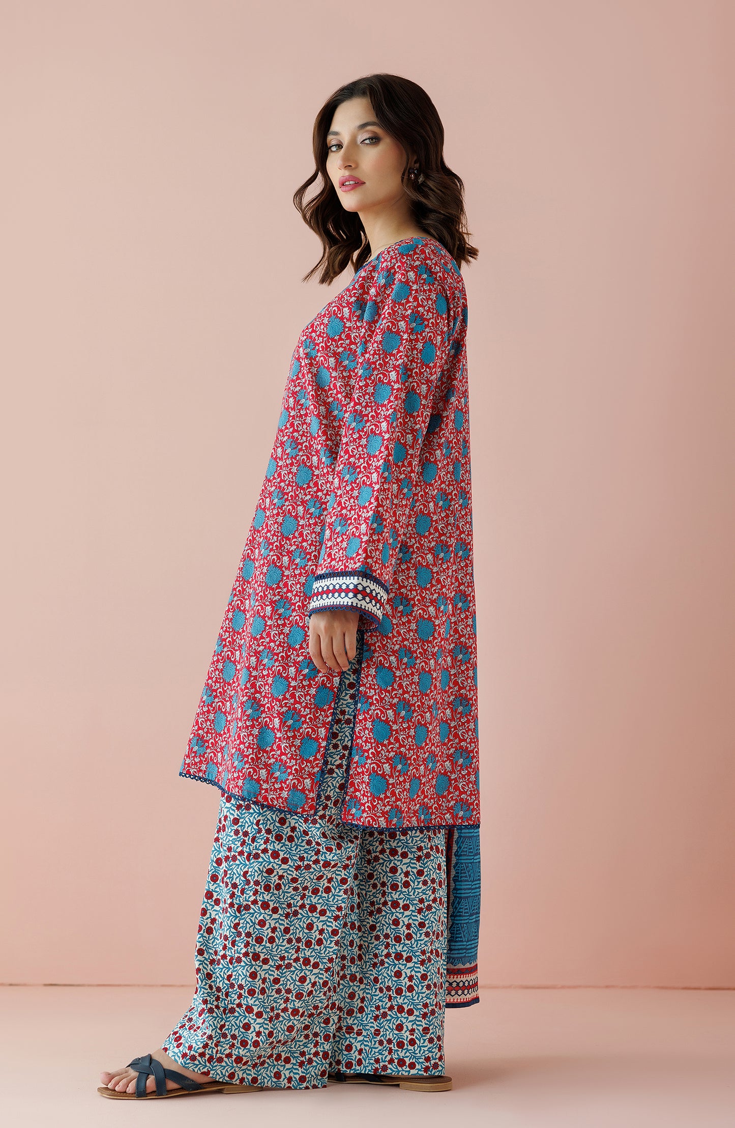 Unstitched 3 Piece Printed Lawn Shirt , Cambric Pant and Lawn Dupatta (OTL-24-170/U RED)