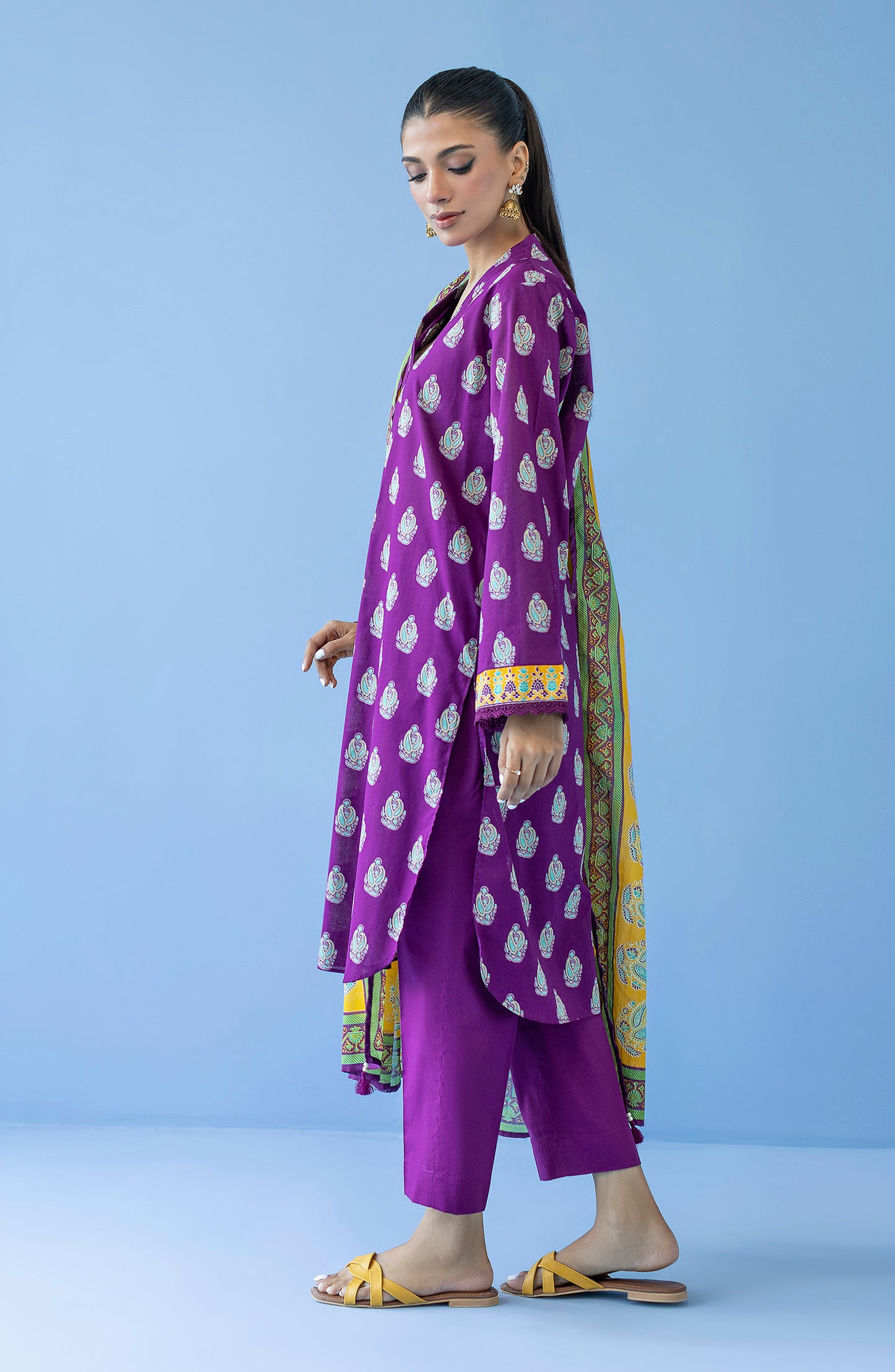 OTL-23-226/U PURPLE CAMBRIC  UNSTITCHED SHIRT DUPATTA PANTS