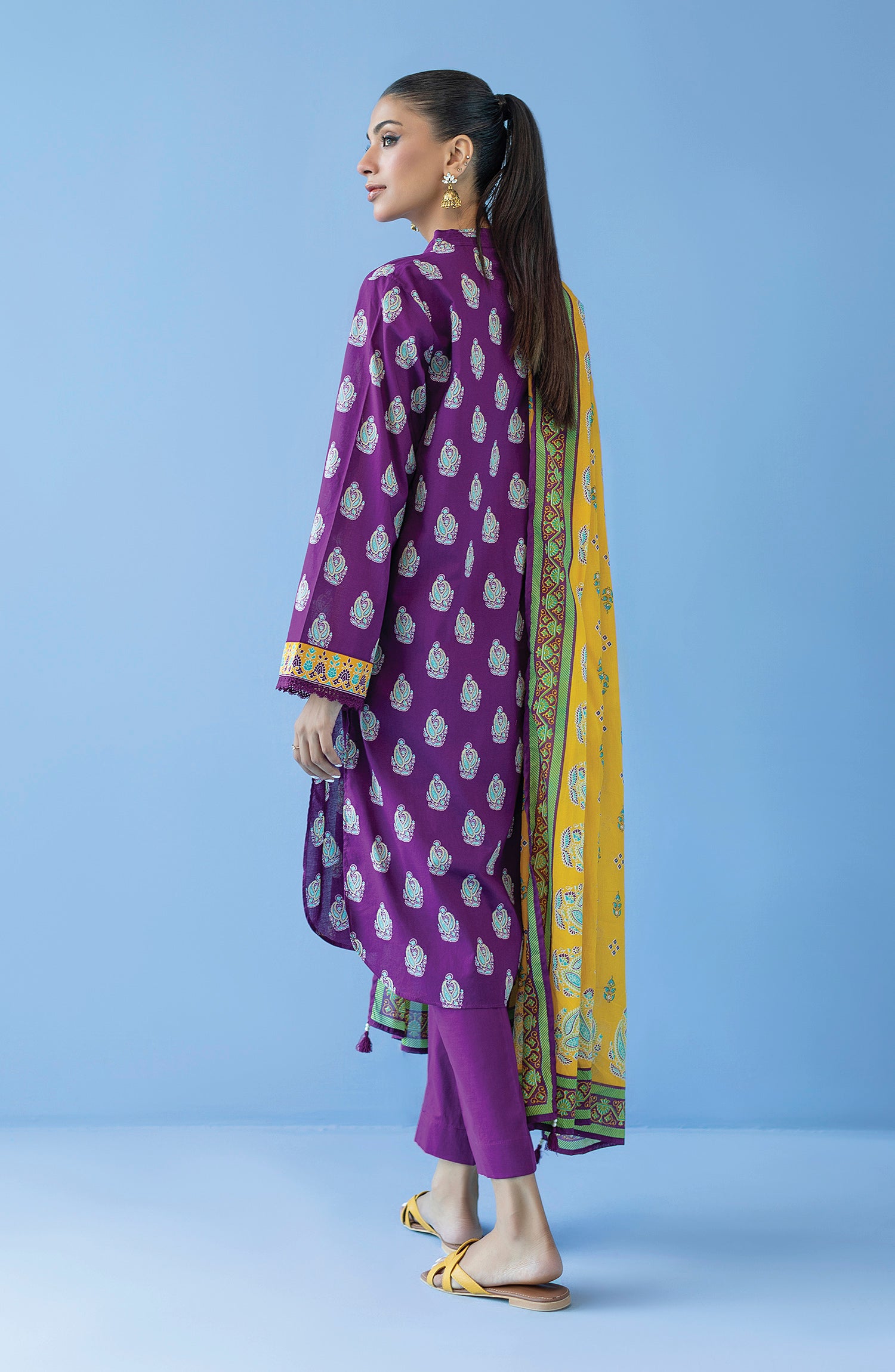 OTL-23-226/U PURPLE CAMBRIC  UNSTITCHED SHIRT DUPATTA PANTS