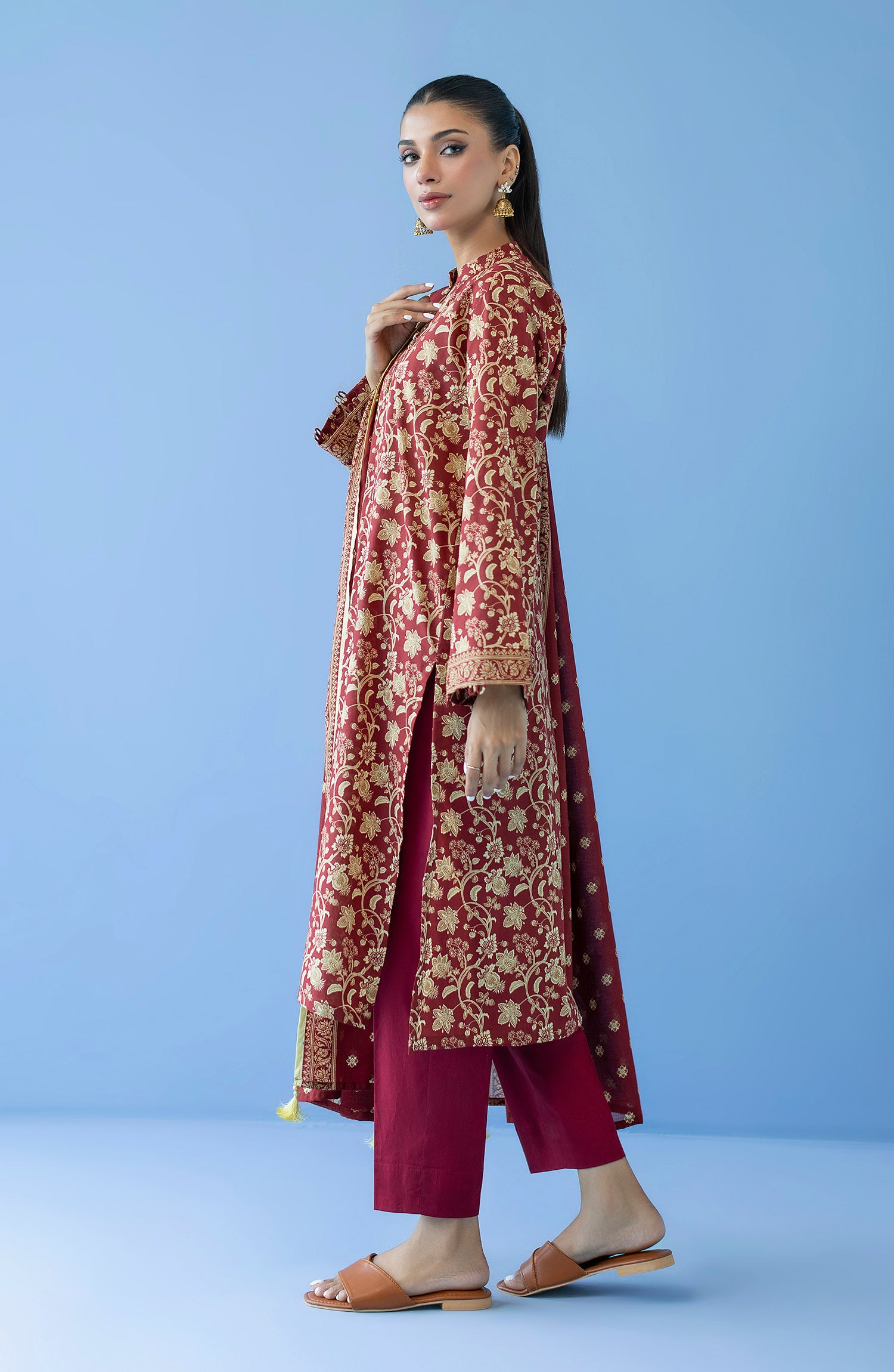 OTL-23-289/U MAROON CAMBRIC  UNSTITCHED SHIRT DUPATTA PANTS