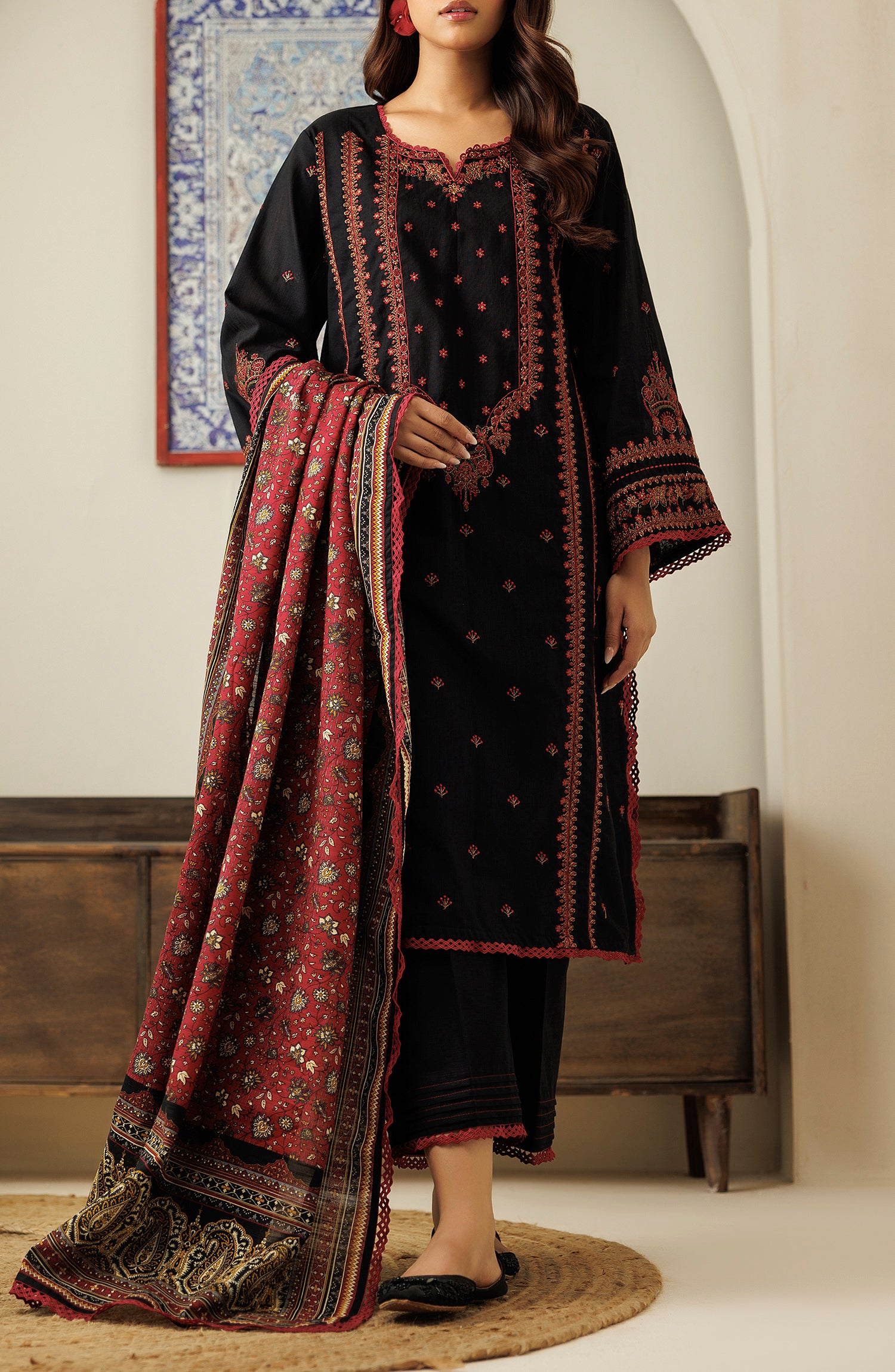 OTL-24-244/U BLACK KHADDAR Women UNSTITCHED SHIRT DUPATTA PANTS